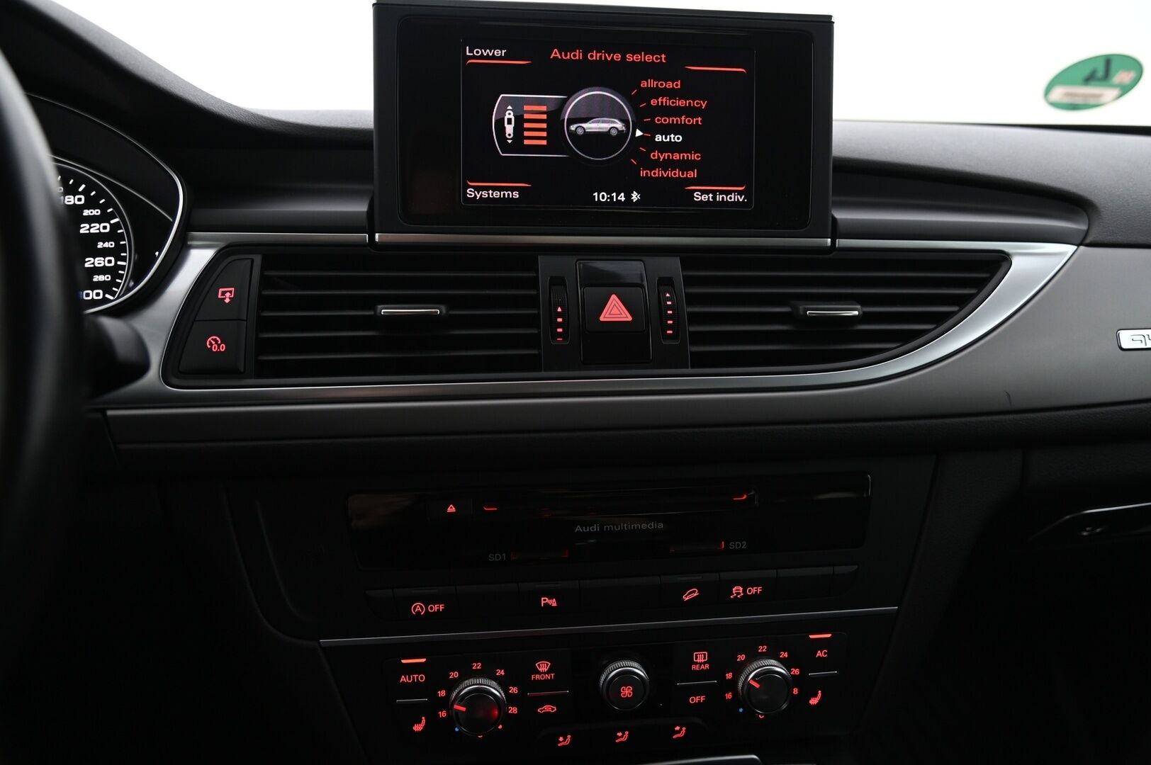 Audi A6 allroad quattro 2013 Business 3,0 V6 TDI Biturbo 230 kW tiptronic *Webasto / Vetokoukku / Sporttipenkit / Nahka-alcantara* - *BITURBO / Ilma-alusta / Suomi-auto*