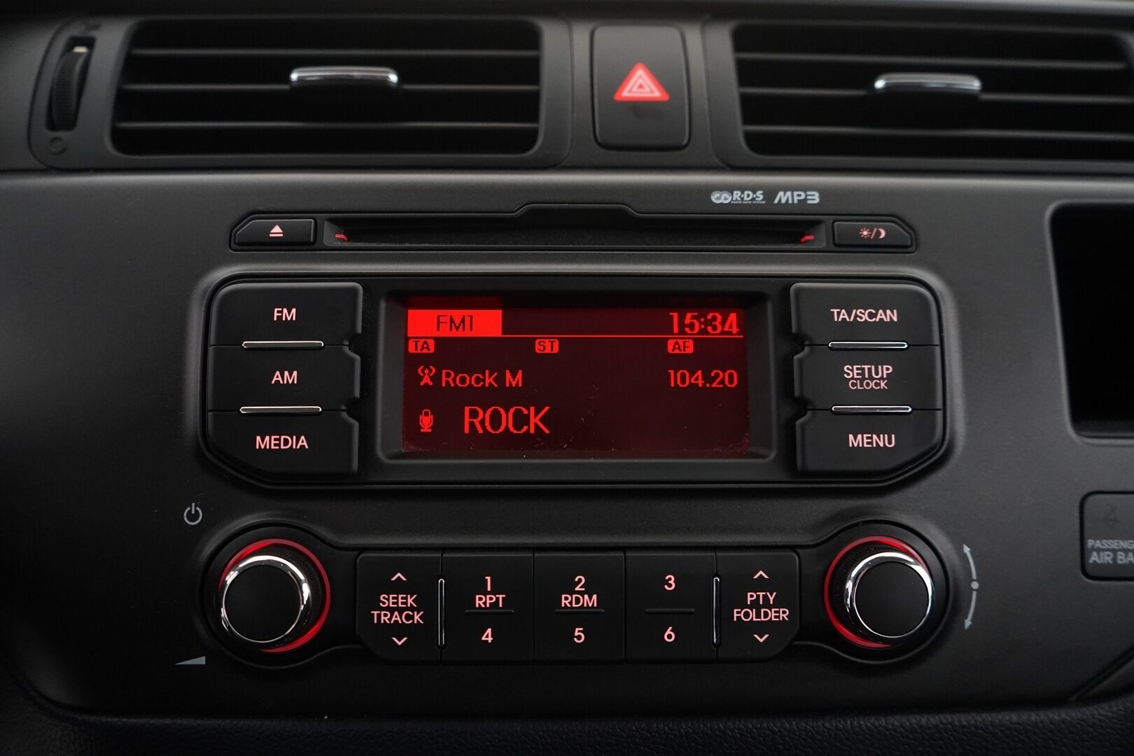 Kia Rio 2014 1,4 ISG EX 5D EcoDynamics *P-Tutka / Lohkolämmitin / Ratinlämmitin* - Suomi-auto / Kahdet hyvät renkaat / Ketju vaihdettu - HULLU BLACKWEEK KORKOTARJOUS 2,49%