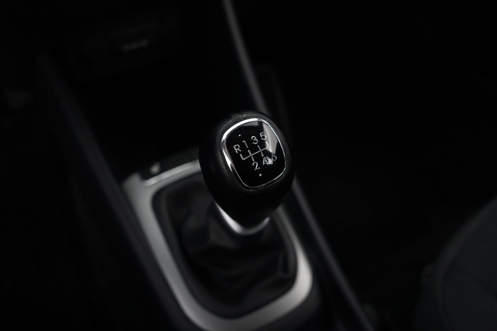 Kia Rio 2014 1,4 ISG EX 5D EcoDynamics *P-Tutka / Lohkolämmitin / Ratinlämmitin* - Suomi-auto / Kahdet hyvät renkaat / Ketju vaihdettu - HULLU BLACKWEEK KORKOTARJOUS 2,49%