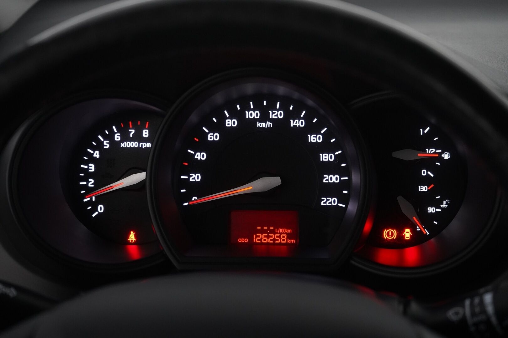 Kia Rio 2014 1,4 ISG EX 5D EcoDynamics *P-Tutka / Lohkolämmitin / Ratinlämmitin* - Suomi-auto / Kahdet hyvät renkaat / Ketju vaihdettu - HULLU BLACKWEEK KORKOTARJOUS 2,49%