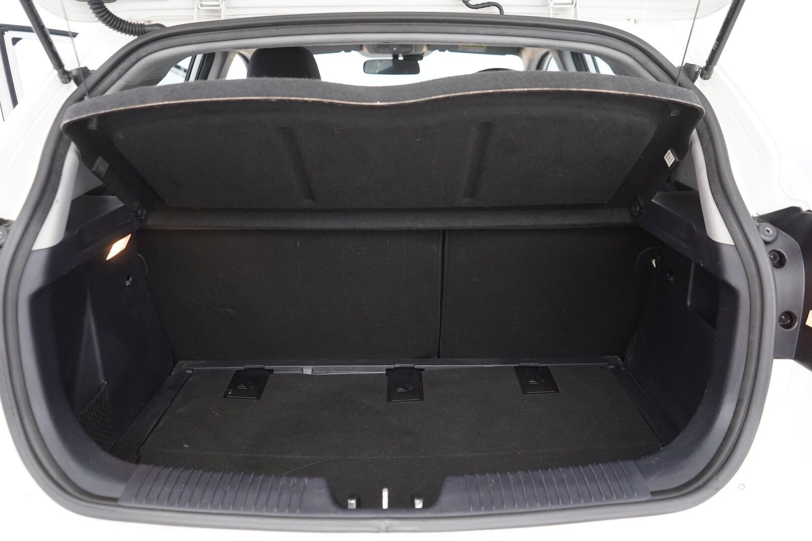 Kia Rio 2014 1,4 ISG EX 5D EcoDynamics *P-Tutka / Lohkolämmitin / Ratinlämmitin* - Suomi-auto / Kahdet hyvät renkaat / Ketju vaihdettu - HULLU BLACKWEEK KORKOTARJOUS 2,49%