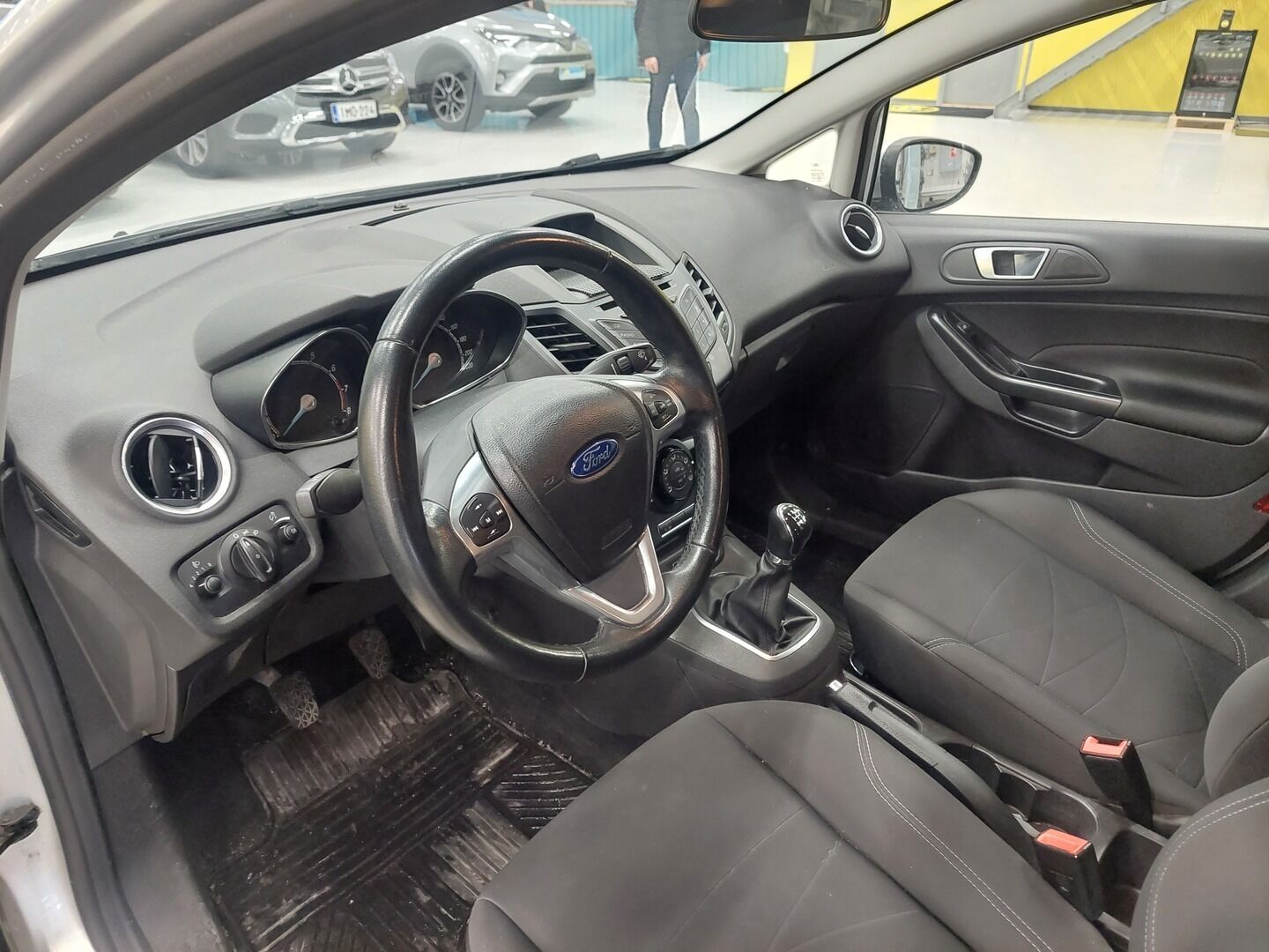 Ford Fiesta 2013 1,0 80hv Start/Stop Trend M5 5-ovinen *  Yritysoutlet - Myydään vain yrityksille / Suomi-auto / Lohkolämmitin *