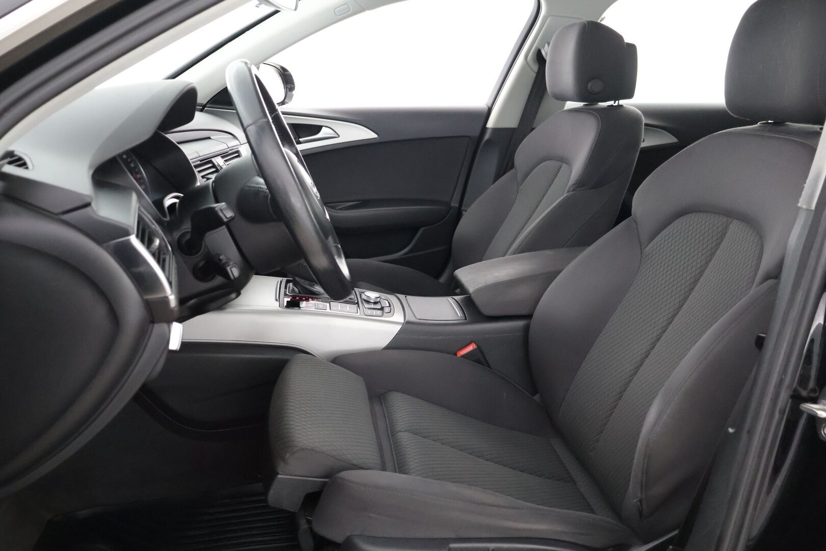 Audi A6 2014 Avant Business Plus Edition 2,0 TDI 130 kW multitronic Start-Stop *ACC / Webasto / Koukku / BLIS / Bi-Xenon* - Kattava huoltohistoria / Uusi tuulilasi / Hyvin pidetty - HULLUT JOULUT KORKOTARJOUS 2,49% 