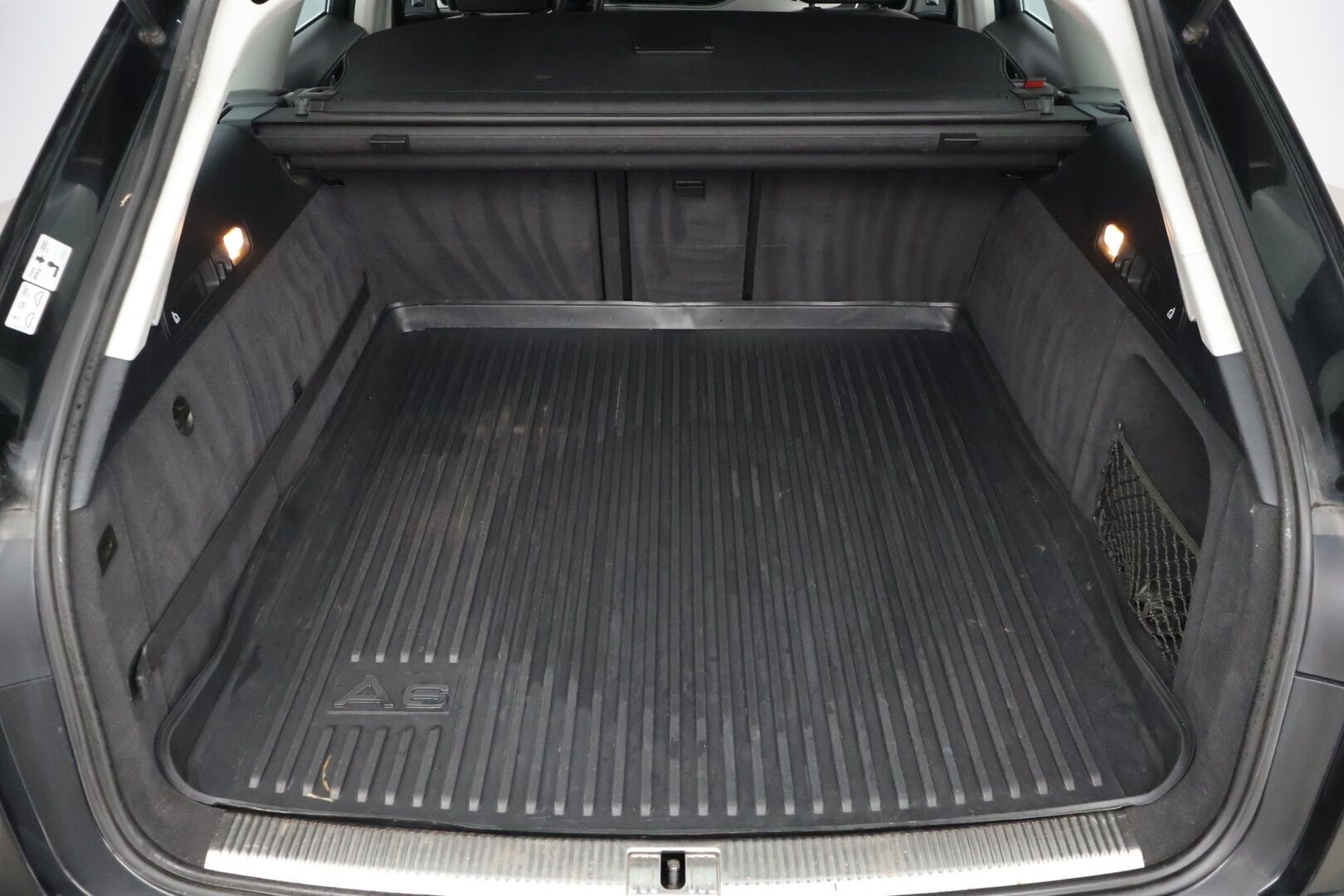 Audi A6 2014 Avant Business Plus Edition 2,0 TDI 130 kW multitronic Start-Stop *ACC / Webasto / Koukku / BLIS / Bi-Xenon* - Kattava huoltohistoria / Uusi tuulilasi / Hyvin pidetty - HULLUT JOULUT KORKOTARJOUS 2,49% 