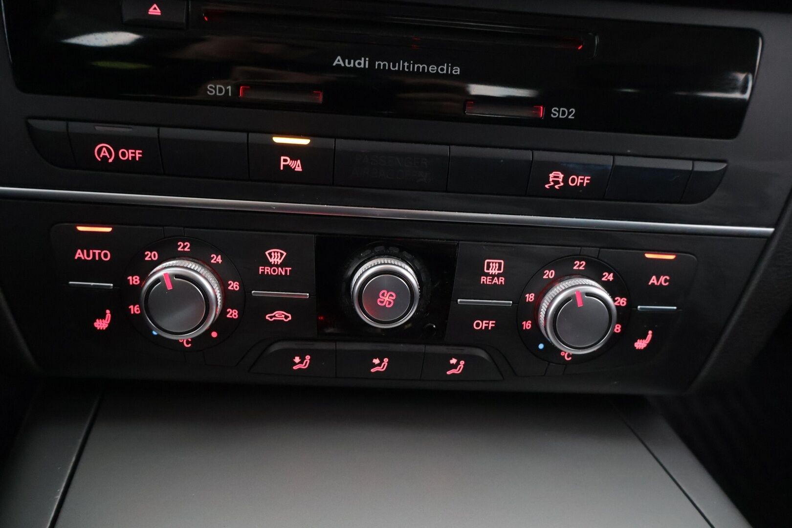 Audi A6 2014 Avant Business Plus Edition 2,0 TDI 130 kW multitronic Start-Stop *ACC / Webasto / Koukku / BLIS / Bi-Xenon* - Kattava huoltohistoria / Uusi tuulilasi / Hyvin pidetty - HULLUT JOULUT KORKOTARJOUS 2,49% 