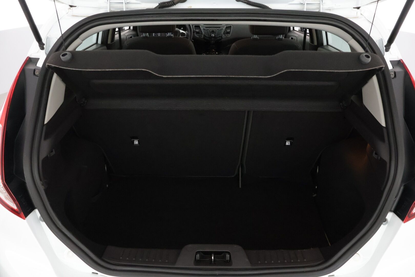 Ford Fiesta 2014 1,0 EcoBoost 100hv PowerShift Titanium A6 5-ovinen - Suomi-auto/ Lohko/ Vakkari/ 2x renkaat