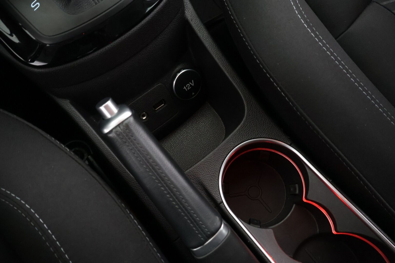 Ford Fiesta 2014 1,0 EcoBoost 100hv PowerShift Titanium A6 5-ovinen - Suomi-auto/ Lohko/ Vakkari/ 2x renkaat