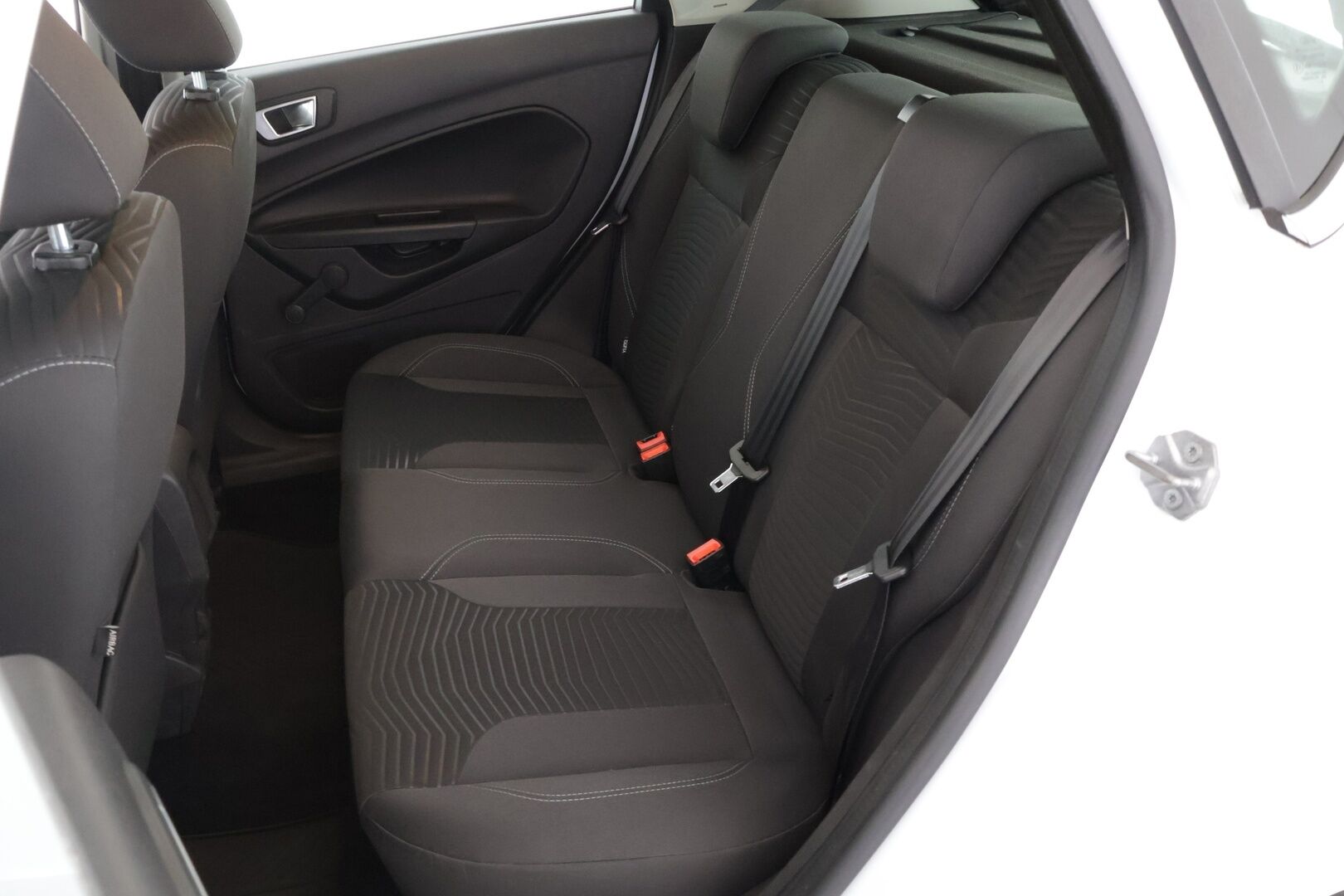 Ford Fiesta 2014 1,0 EcoBoost 100hv PowerShift Titanium A6 5-ovinen - Suomi-auto/ Lohko/ Vakkari/ 2x renkaat
