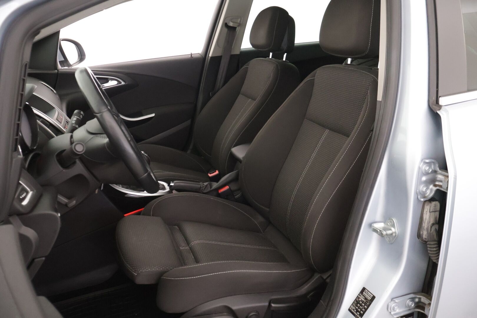 Opel Astra 2014 Sports Tourer Sport 1,6 CDTI ecoFLEX Start/Stop 100kW MT6  - YritysOutlet - Myydään vain yrityksille - Webasto, sportpenkit, autom. ilmastointi, 2x renkaat