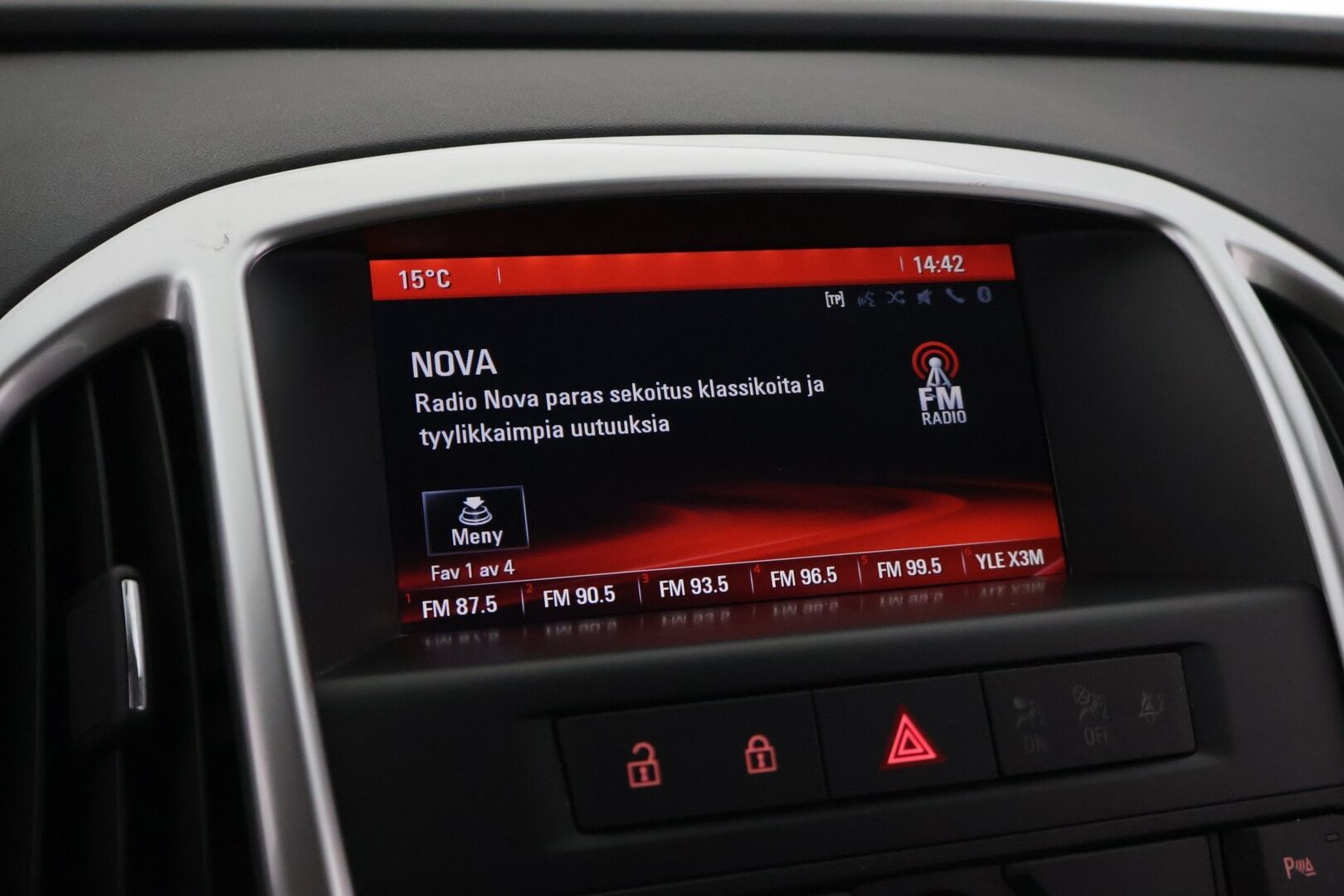 Opel Astra 2014 Sports Tourer Sport 1,6 CDTI ecoFLEX Start/Stop 100kW MT6  - YritysOutlet - Myydään vain yrityksille - Webasto, sportpenkit, autom. ilmastointi, 2x renkaat