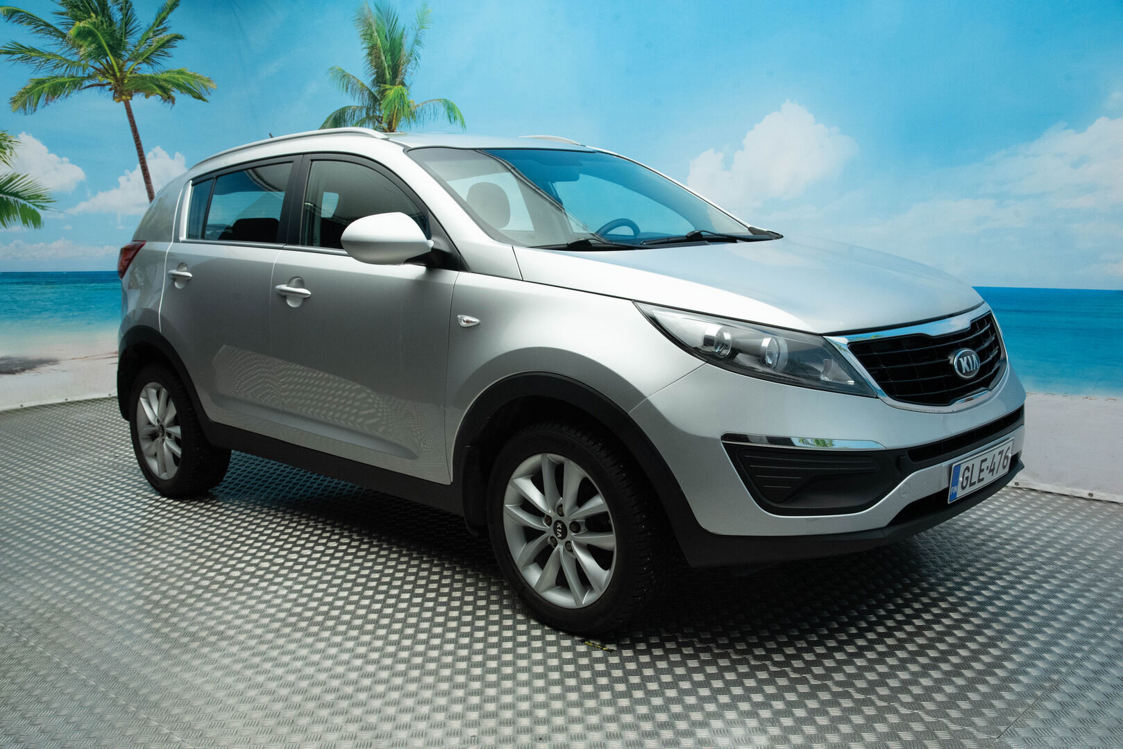 Kia Sportage 2014 1,6 ISG Urban LX EcoDynamics * Lohko / Vakkari / Ilmastointi / Kahdet renkaat * - * Suomi-auto / Metalliväri * - HULLUT AVAJAISHULINAT KORKOTARJOUS 3,29 %