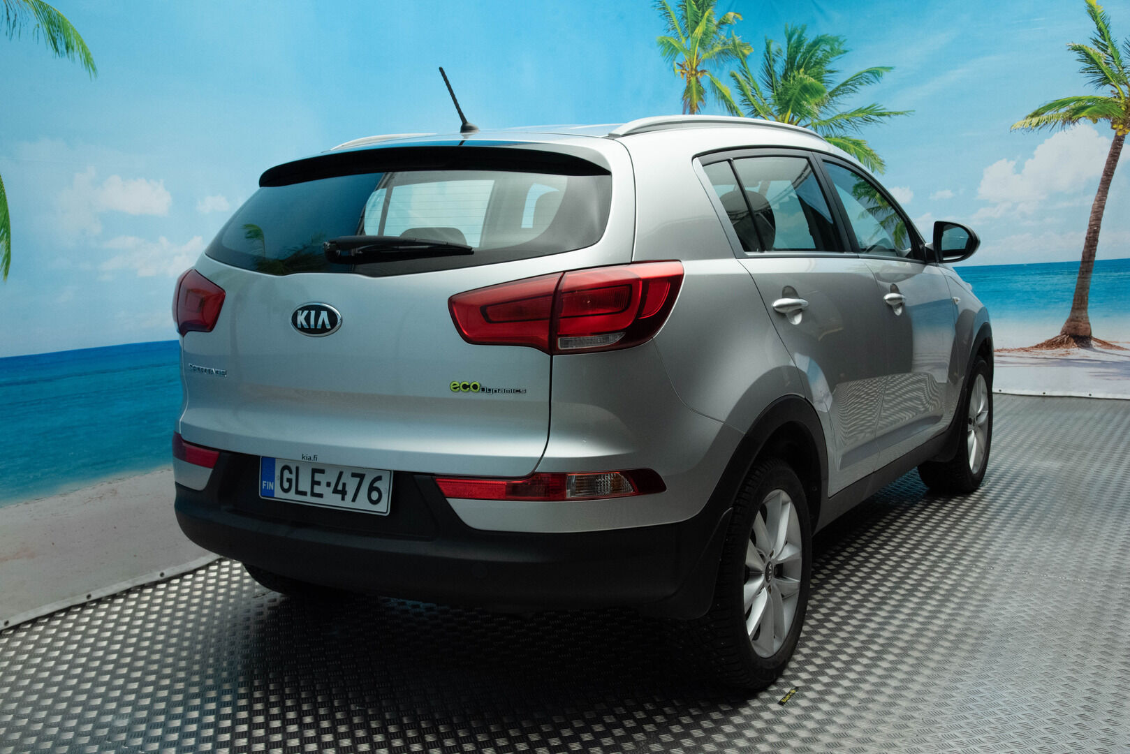 Kia Sportage 2014 1,6 ISG Urban LX EcoDynamics * Lohko / Vakkari / Ilmastointi / Kahdet renkaat * - * Suomi-auto / Metalliväri * - HULLUT AVAJAISHULINAT KORKOTARJOUS 3,29 %