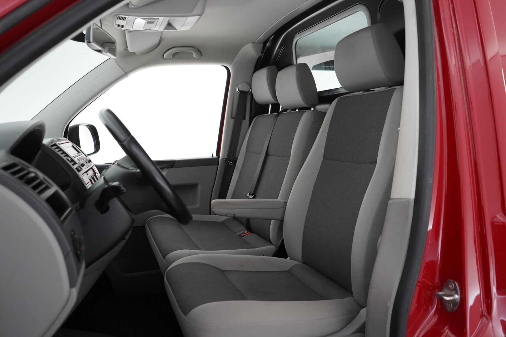 Volkswagen Transporter 2014 umpipakettiauto 2,0 TDI 132 kW 4Motion DSG BlueMotion Technology - MYYDÄÄN HUUTOKAUPAT.COM 