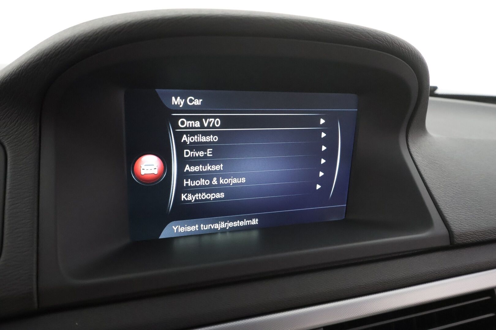 Volvo V70 2014 D4 Summum aut * Facelift / Koukku / Webasto / Vakkari / Navi / Muistipenkki / P.tutkat * - Suomi-auto