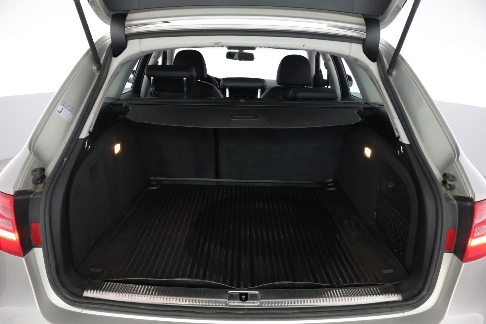 Audi A4 2014 Avant Business Sport 2,0 TDI 100 kW *Koukku / Vakkari / Xenon / S-Line ulko* - *Tyylikäs / Tilava / Laadukas* - Osta nyt, maksa vasta ensi vuonna