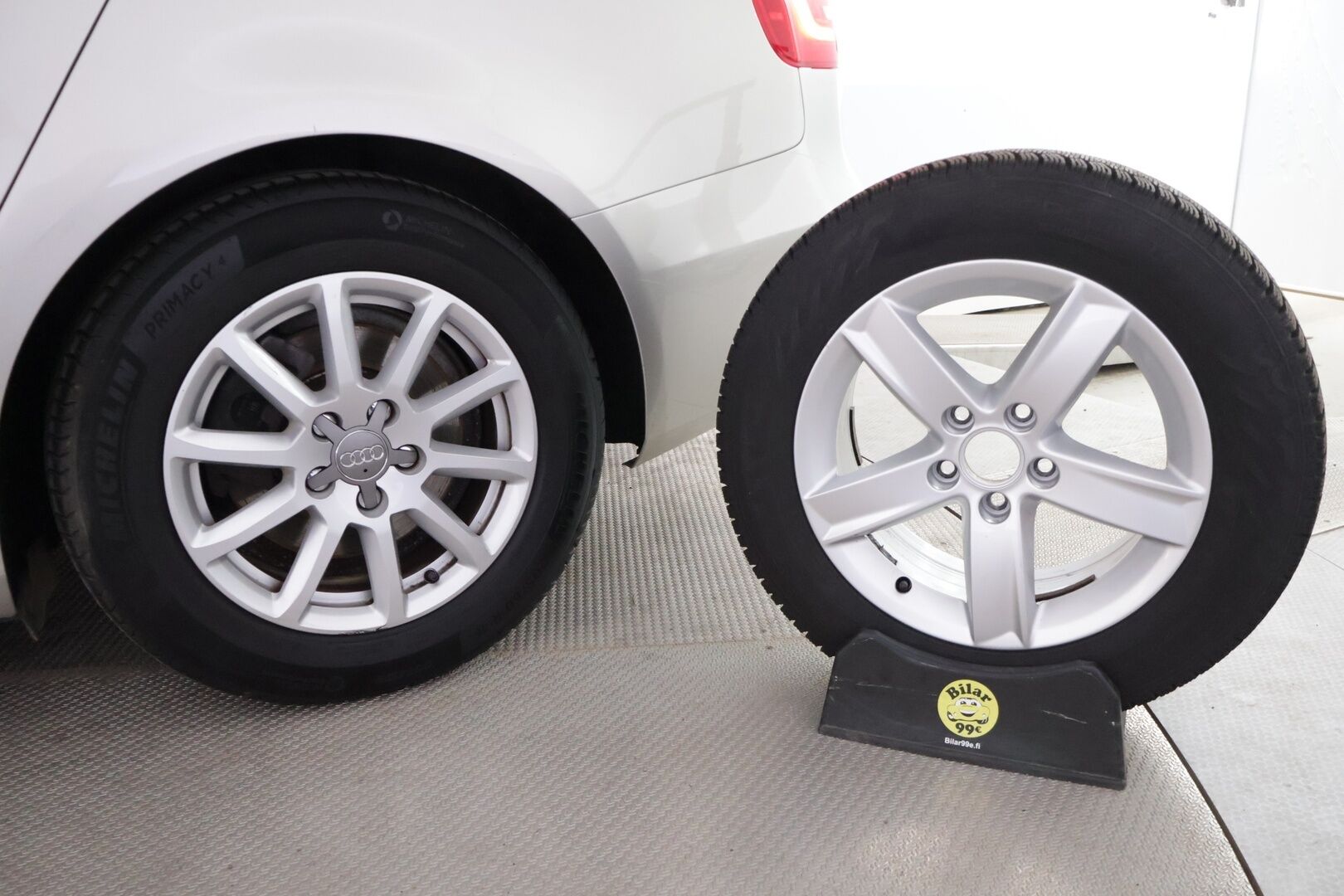 Audi A4 2014 Avant Business Sport 2,0 TDI 100 kW *Koukku / Vakkari / Xenon / S-Line ulko* - *Tyylikäs / Tilava / Laadukas* - Osta nyt, maksa vasta ensi vuonna