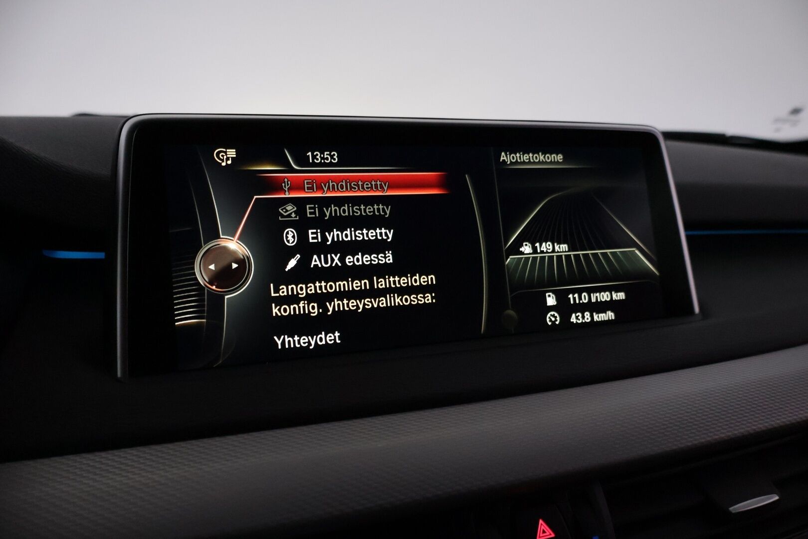BMW X5 2014 F15 M50d - | Harman/Kardon | Comfort istuimet muistilla | Vetokoukku | Navi | Webasto |