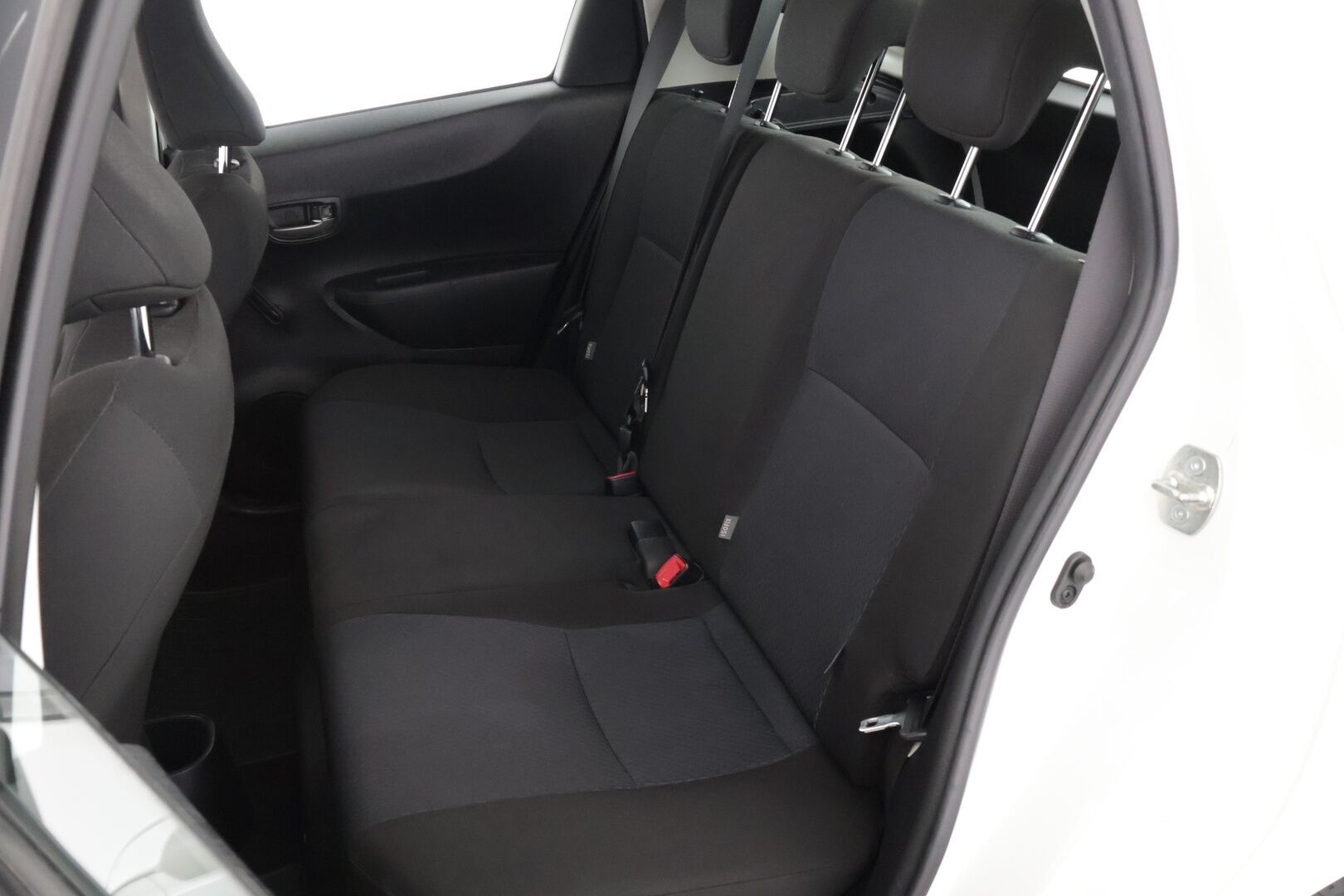 Toyota Yaris 2014 Hybrid Active - Juuri katsastettu! / Vakkari / Huoltokirja / Sähköikkunat 