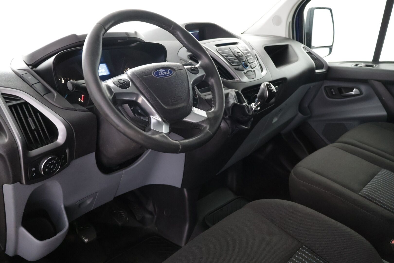 Ford Transit Custom 2014 310 2,2TDCi 100 hv Trend M6 Van N1 L2H1 FWD 4,19
