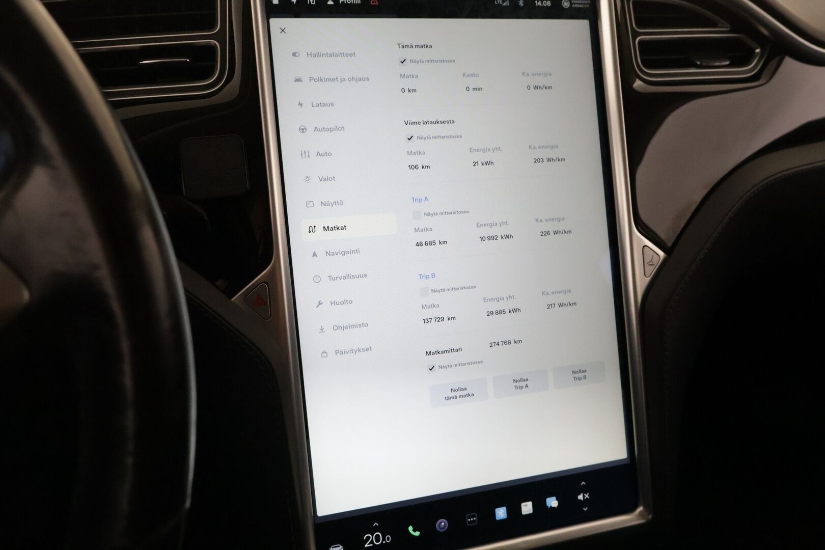 Tesla Model S 2015 70 D - Myydään Huutokaupat.com.ssa! | ACC | 2x renkaat | 84,3% SoH | Navi! | High Perfomance Audio! | Kamera | 2x Avain | - KORKO VAIN 3,99 %