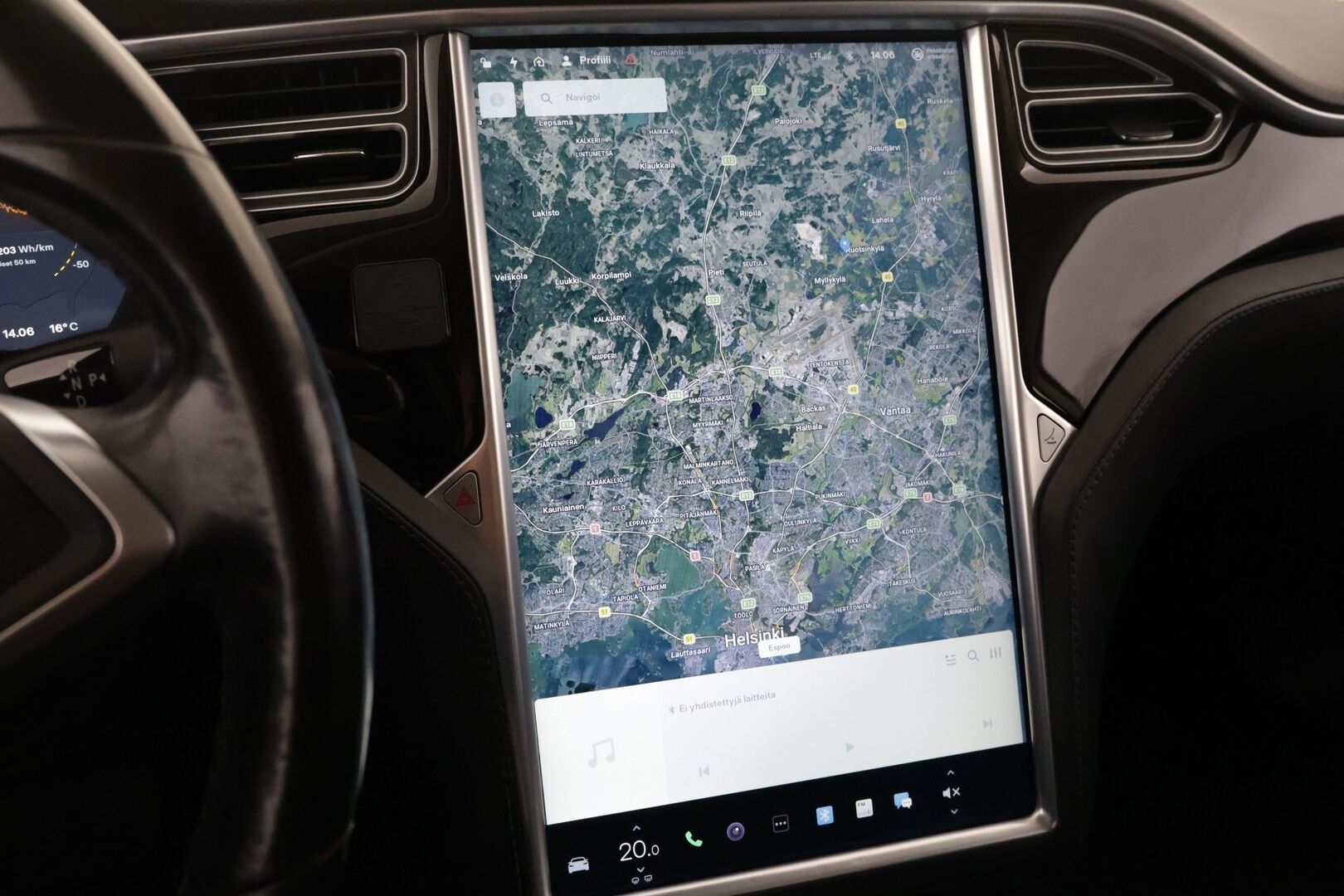 Tesla Model S 2015 70 D - Myydään Huutokaupat.com.ssa! | ACC | 2x renkaat | 84,3% SoH | Navi! | High Perfomance Audio! | Kamera | 2x Avain | - KORKO VAIN 3,99 %