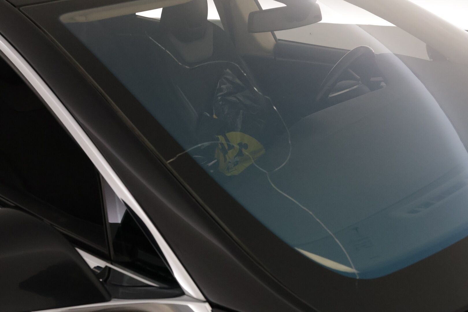 Tesla Model S 2015 70 D - Myydään Huutokaupat.com.ssa! | ACC | 2x renkaat | 84,3% SoH | Navi! | High Perfomance Audio! | Kamera | 2x Avain | - KORKO VAIN 3,99 %