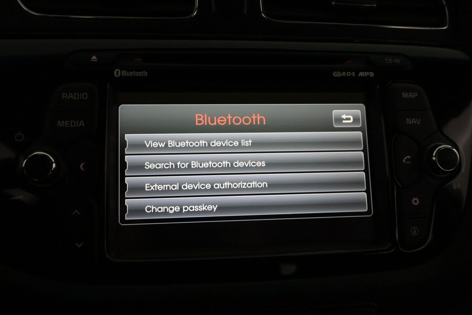 Kia cee'd 2015 1,6 ISG EX SW EcoDynamics * / Vakkari / Ratinlämmitin / Vetokoukku / Suomi-auto / Pkamera / Navi / Lohkolämmitin / * - Juuri saapunut / merkkihuollettu / Juuri katsastettu