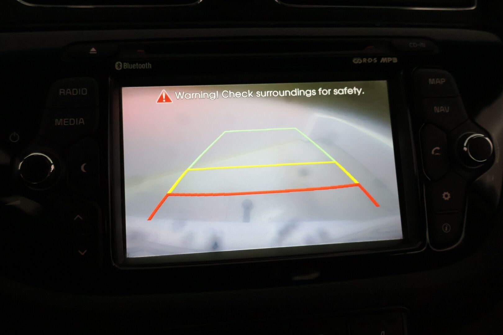 Kia cee'd 2015 1,6 ISG EX SW EcoDynamics * / Vakkari / Ratinlämmitin / Vetokoukku / Suomi-auto / Pkamera / Navi / Lohkolämmitin / * - Juuri saapunut / merkkihuollettu / Juuri katsastettu