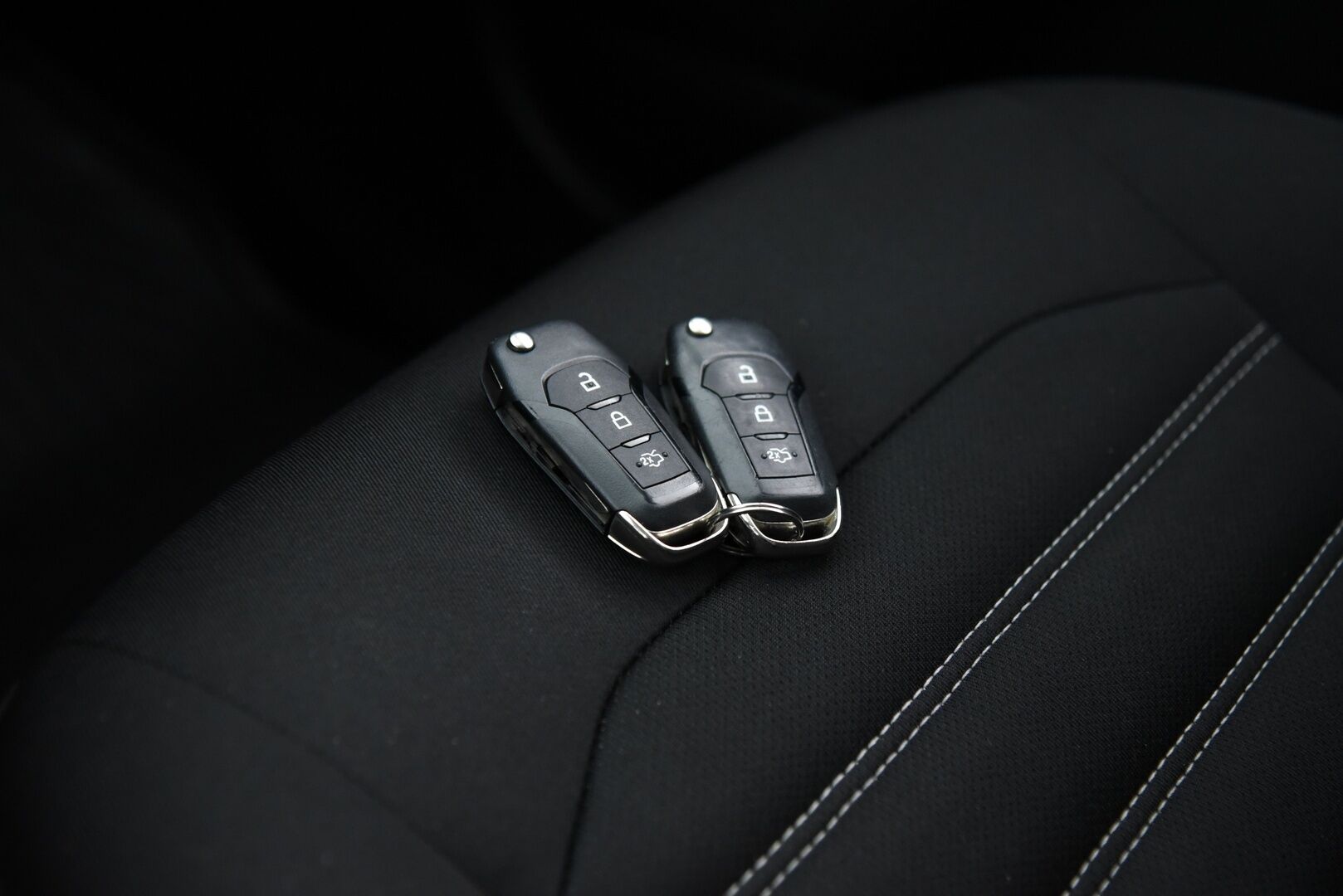 Ford Mondeo 2015 1,5 EcoBoost 160hv M6 Trend 5D / Suomi-Auto / Vakionopeudensäädin / Peruutustutkat / lohkolämmitin / Xenon-valot - Fiksusti varusteltu & Taloudellinen vaihtoehto !