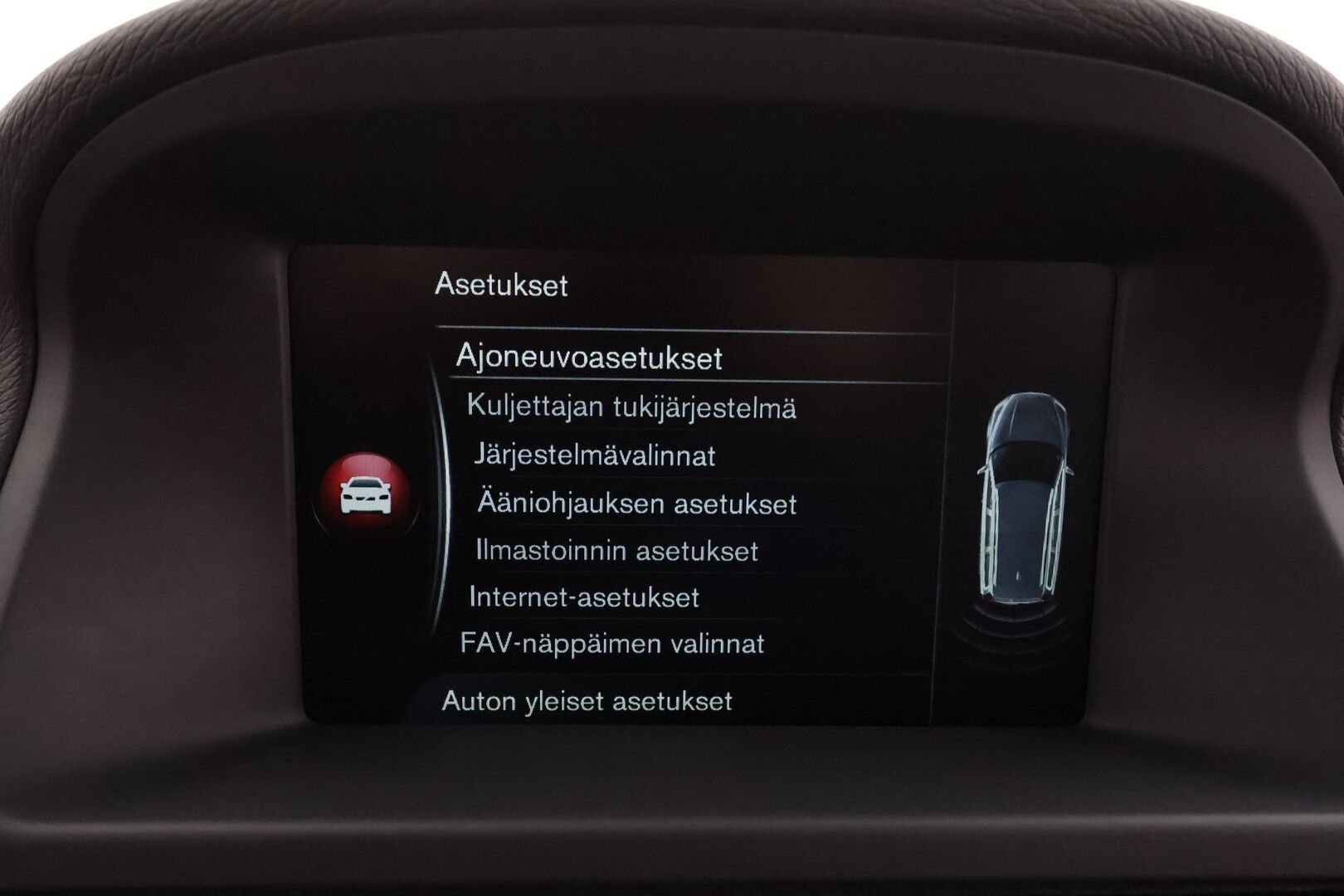 Volvo V70 2015 D4 Classic aut * Webasto / Koukku / Xenon / P.tutka / Vakkari / Ratinlämmitys / Sähköluukku / Keyless * - Suomi-auto / Kahdet renkaat - HULLUT JOULUT KORKOTARJOUS 2,49% 
