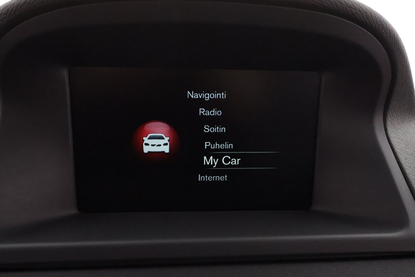 Volvo V70 2015 D4 Classic aut * Webasto / Koukku / Xenon / P.tutka / Vakkari / Ratinlämmitys / Sähköluukku / Keyless * - Suomi-auto / Kahdet renkaat - HULLUT JOULUT KORKOTARJOUS 2,49% 