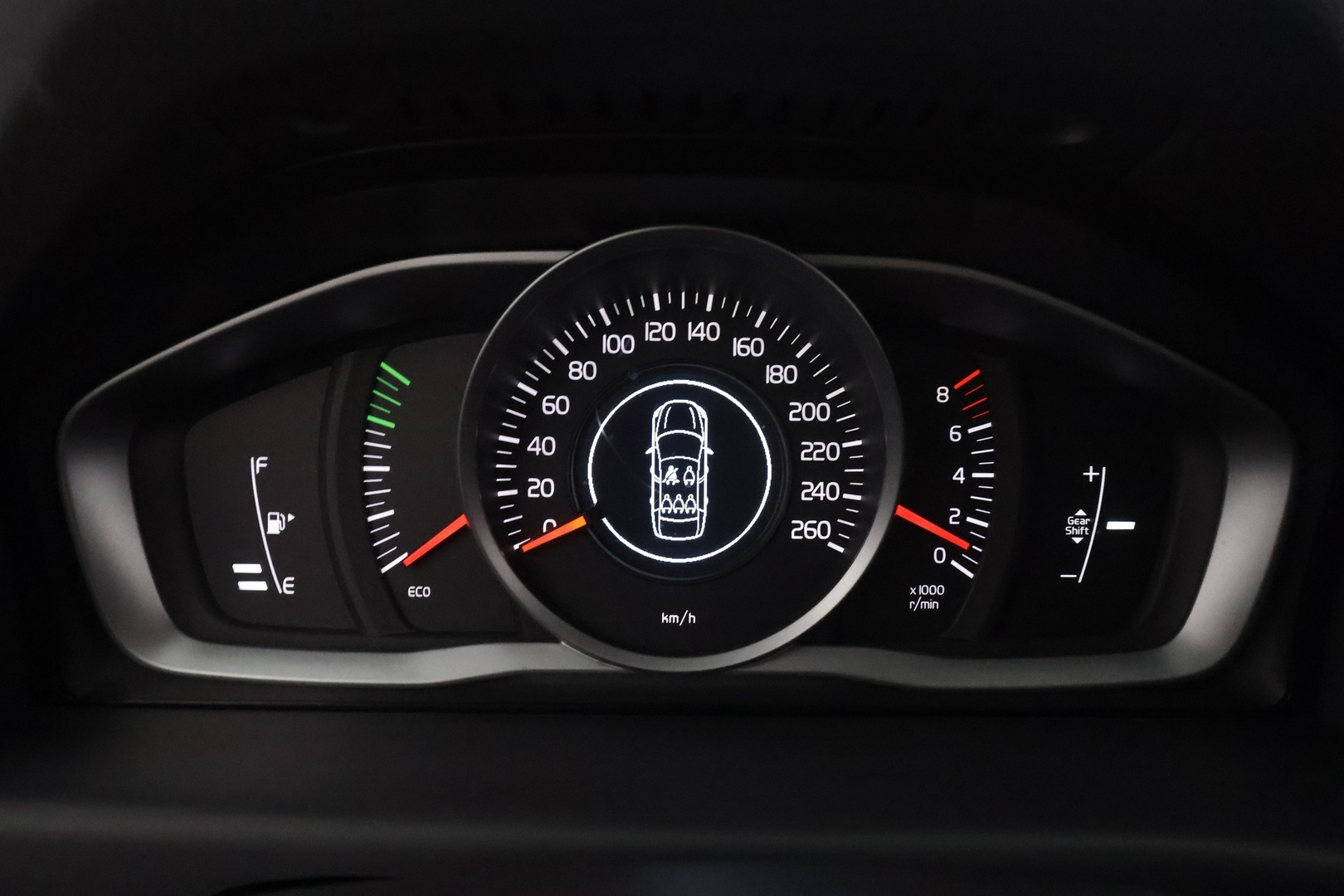 Volvo V70 2015 T4 Classic - | Vakkari | Keyless | Muistipenkki | Nahkaverhoilu | Xenon | Akt. Kaarrevalot | Koukku | Lohkolämmitin | Kahdet renkaat | Suomi-auto | Merkkihuollot | 