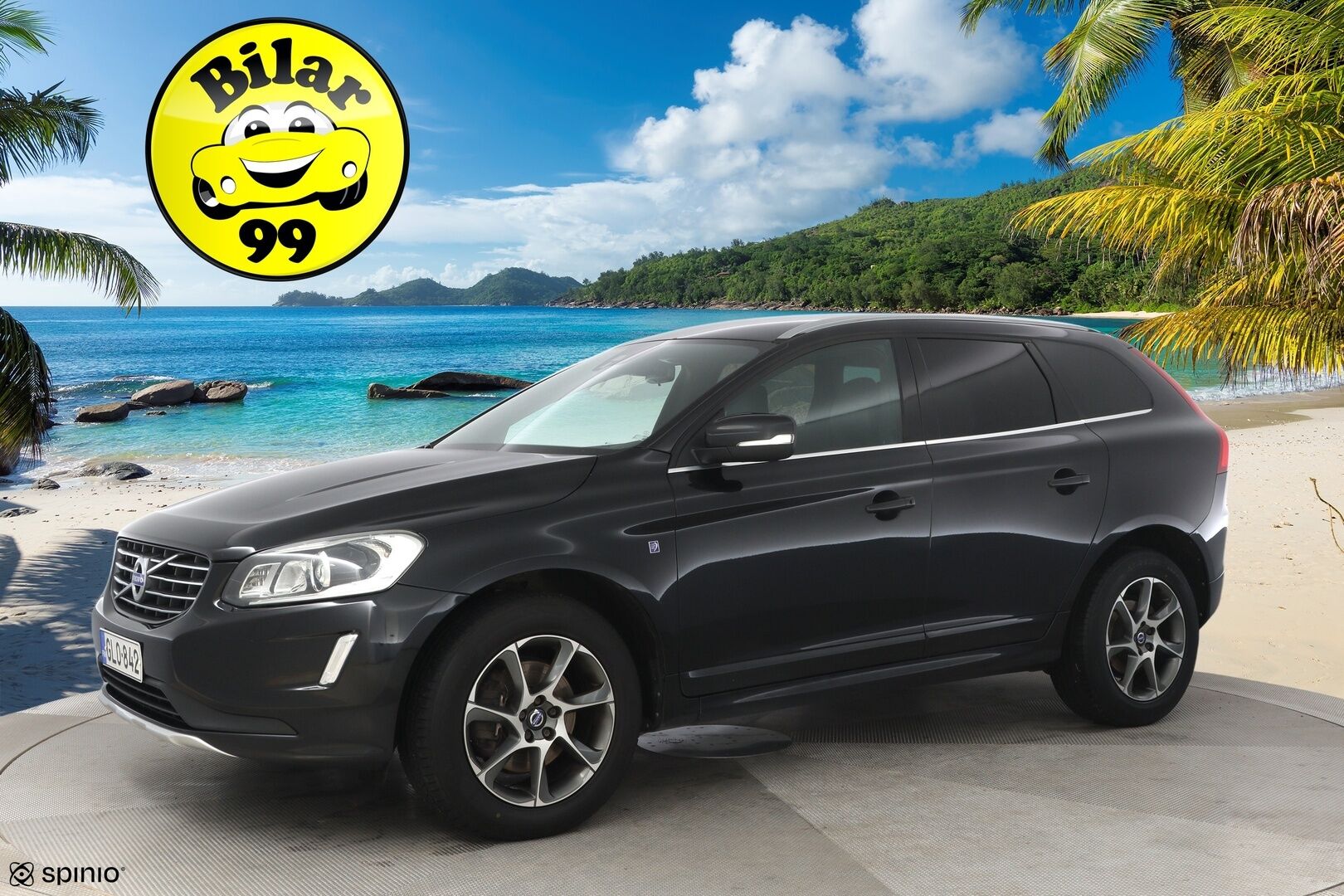 Volvo XC60 2015 D4 Ocean Race aut *Juuri katsastettu ja huollettu / VOC / Tutkat takana / Vetokoukku / Nahkasisusta / Navigointi* - *Suomi-auto / kattavasti huollettu / 2x renkaat Volvon alumiinivanteilla*