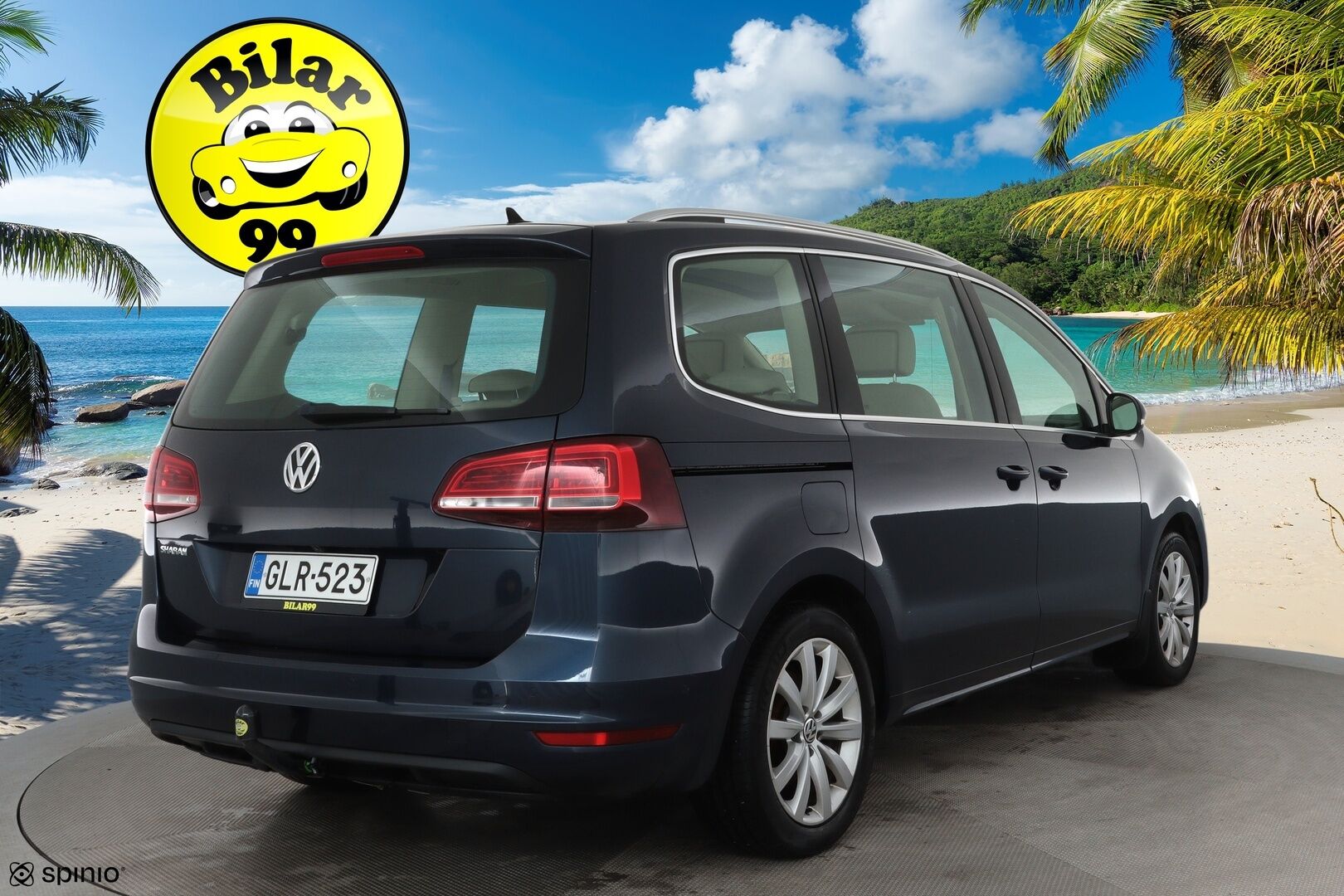 Volkswagen Sharan 2016 Highline 2,0 TDI 110 kW (150 hv) DSG **Webasto / Panorama / P.kamera / Adapt.vakkari / Koukku / Sähköovet** - Suomi-auto / Kahdet renkaat aluvanteilla