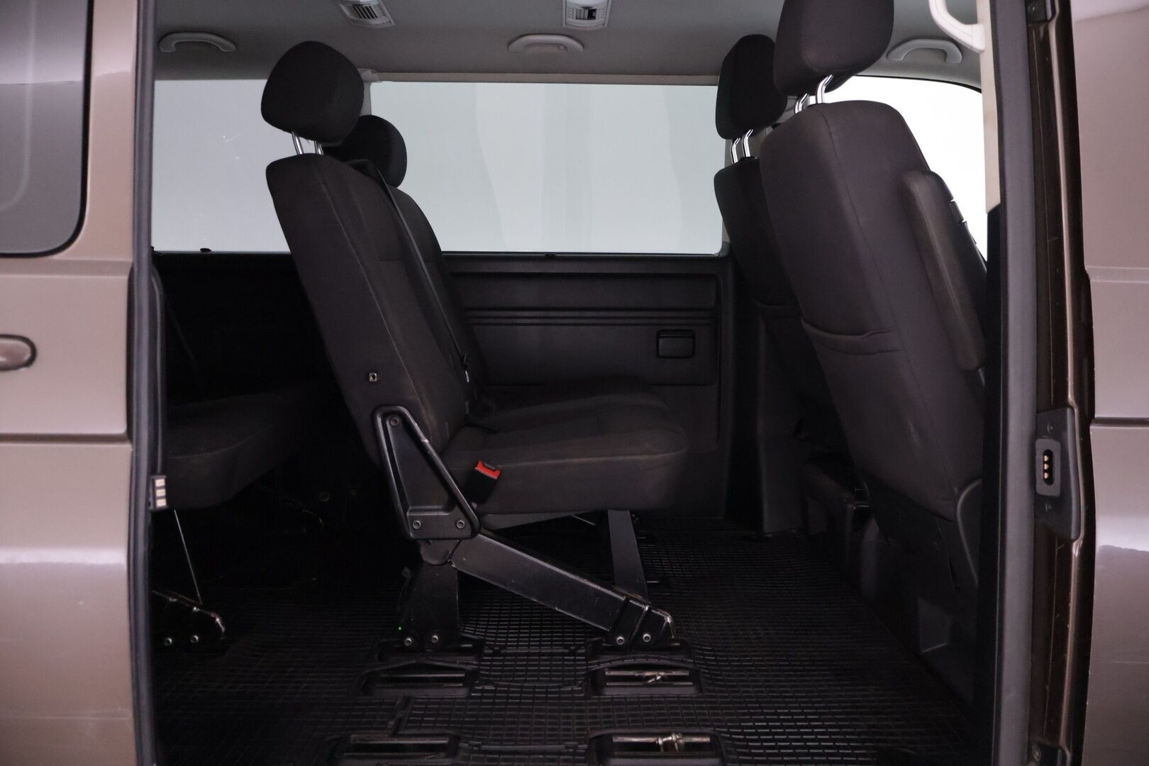Volkswagen Caravelle 2016 Comfortline pitkä 2,0 TDI 150 kW 4Motion DSG 9-paik - YritysOutlet - Myydään vain yrityksille - | Webasto | 9-paik | Vakkari | Peruutuskamera | Sähköinen liukuovi | Koukku | Suomiauto |