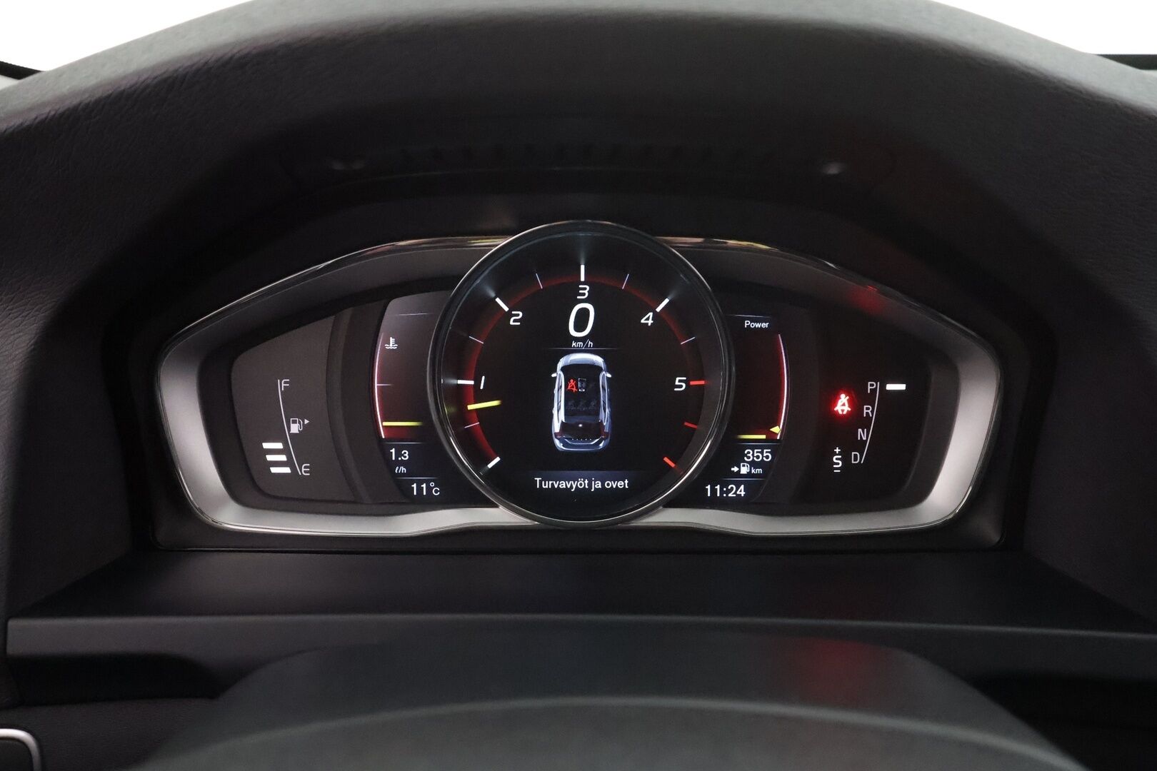 Volvo V60 Cross Country 2016 D4 AWD Summum aut * Koukku / Webasto / Vakkari / Muistipenkki / P.tutkat / Keyless *