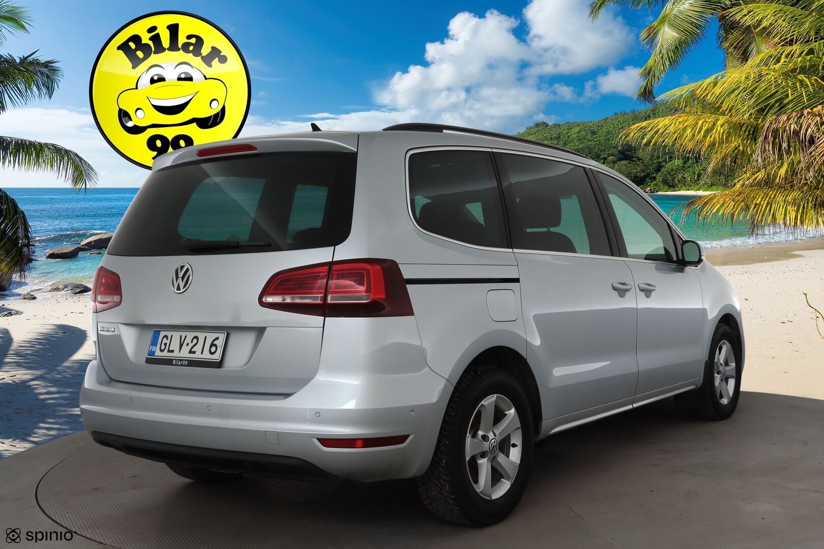 Volkswagen Sharan 2016 Comfortline 2,0 TDI 110 kW DSG 7-P * Webasto / Koukku / P.Tutkat / Vakkari / Xenon / Navi * - Suomi-auto / Kahdet renkaat aluvanteilla / Merkkihuollot