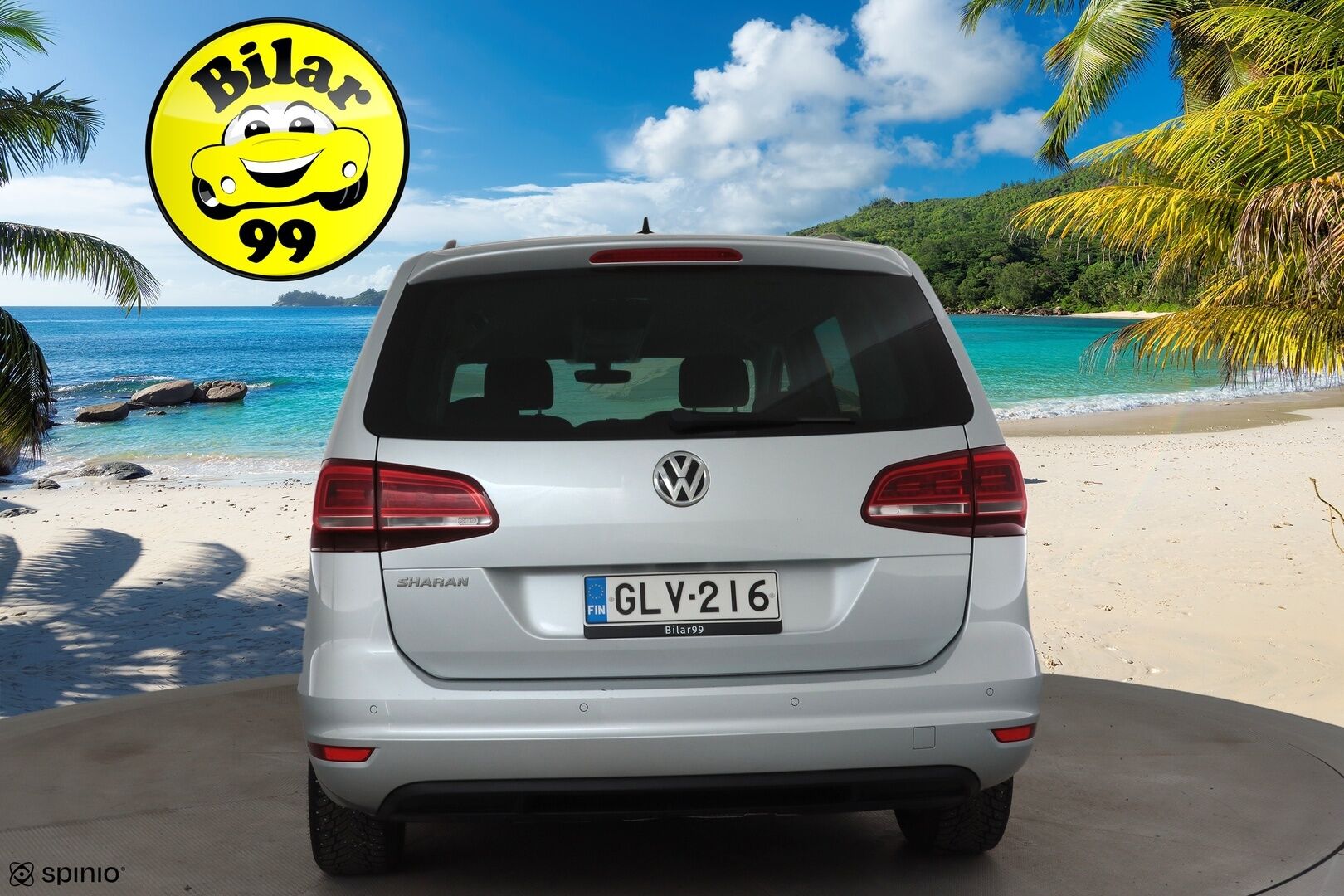 Volkswagen Sharan 2016 Comfortline 2,0 TDI 110 kW DSG 7-P * Webasto / Koukku / P.Tutkat / Vakkari / Xenon / Navi * - *7-Paikkanen / Suomi-auto / Kahdet renkaat aluvanteilla / Merkkihuollot - HULLUT AVAJAISHULINAT KORKOTARJOUS 3,29 %