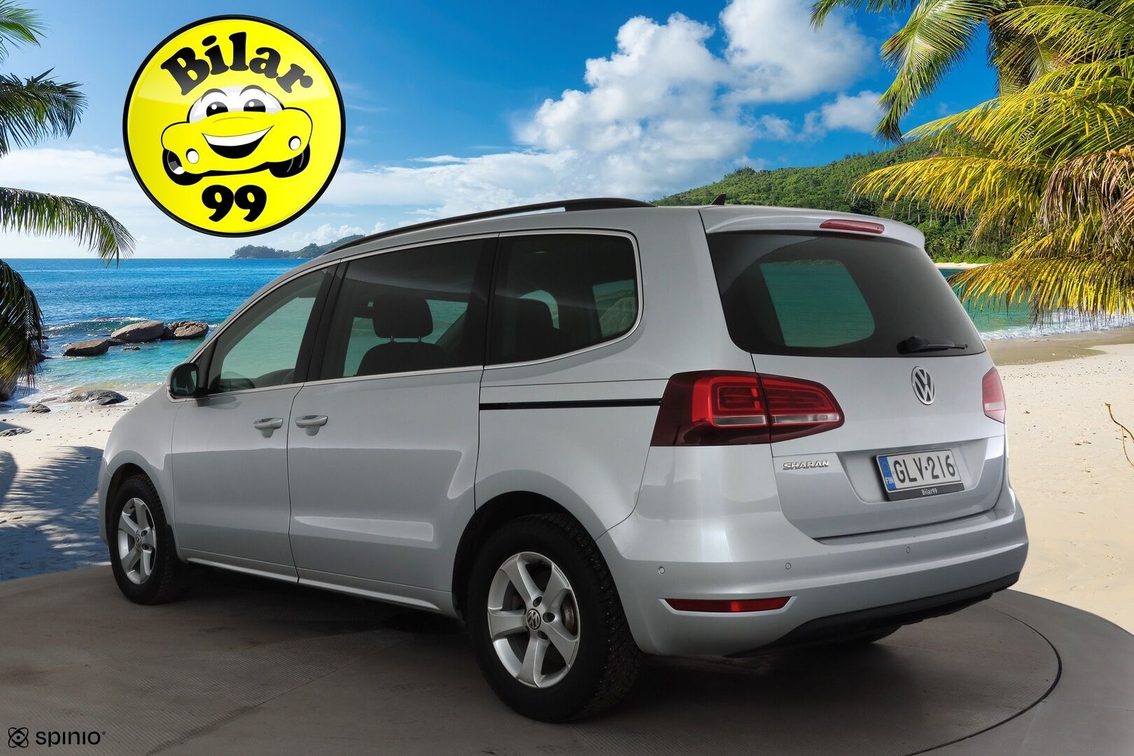 Volkswagen Sharan 2016 Comfortline 2,0 TDI 110 kW DSG 7-P * Webasto / Koukku / P.Tutkat / Vakkari / Xenon / Navi * - *7-Paikkanen / Suomi-auto / Kahdet renkaat aluvanteilla / Merkkihuollot - HULLUT AVAJAISHULINAT KORKOTARJOUS 3,29 %