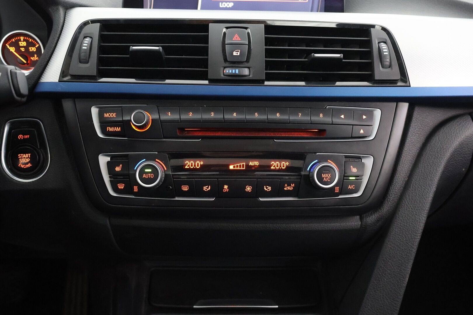 BMW 328 2013 TwinPower Turbo M-Sport A F30 Sedan - Myydään vain yrityksille - HUD | PANORAMA | MUISTIPENKKI | COMFORT ACCESS | H/K | P-KAMERA | YritysOutlet - Myydään vain yrityksille