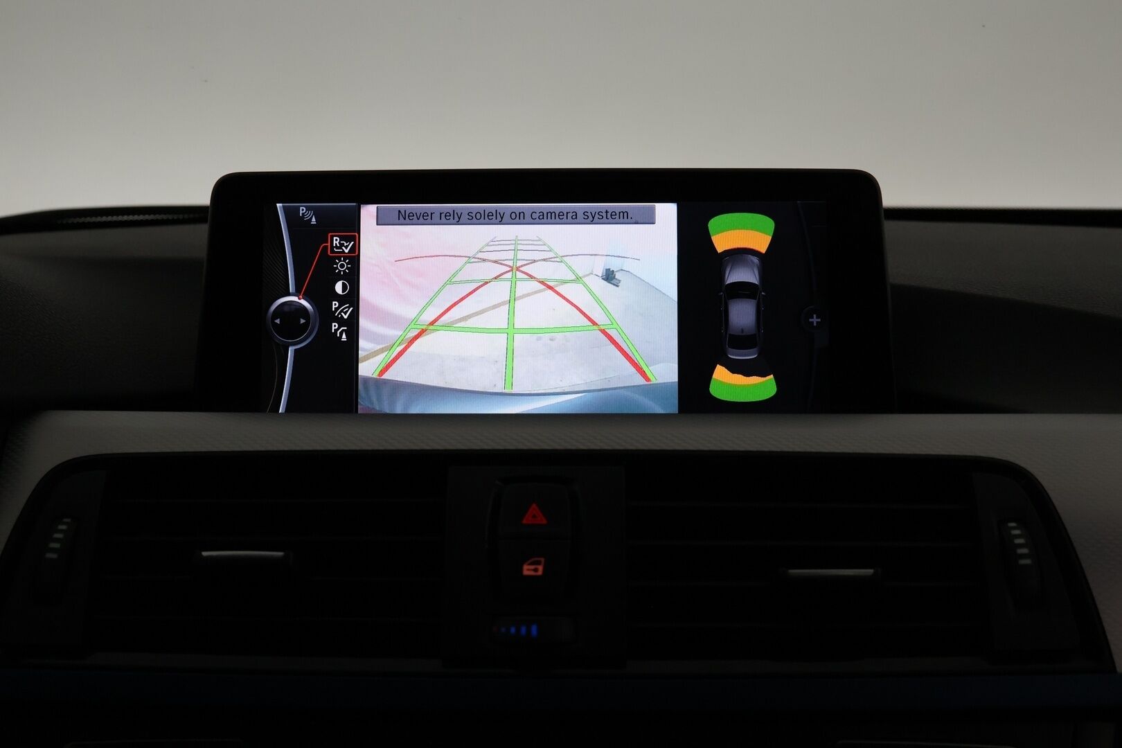 BMW 328 2013 TwinPower Turbo M-Sport A F30 Sedan - Myydään vain yrityksille - HUD | PANORAMA | MUISTIPENKKI | COMFORT ACCESS | H/K | P-KAMERA | YritysOutlet - Myydään vain yrityksille