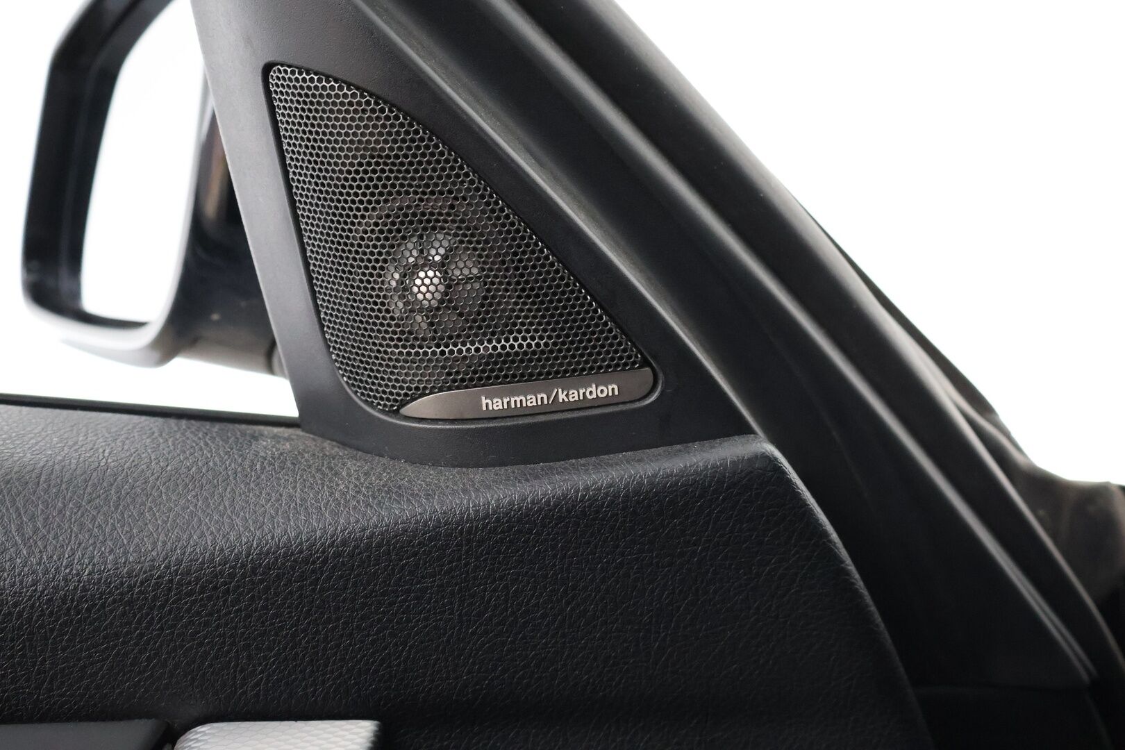 BMW 328 2013 TwinPower Turbo M-Sport A F30 Sedan - Myydään vain yrityksille - HUD | PANORAMA | MUISTIPENKKI | COMFORT ACCESS | H/K | P-KAMERA | YritysOutlet - Myydään vain yrityksille