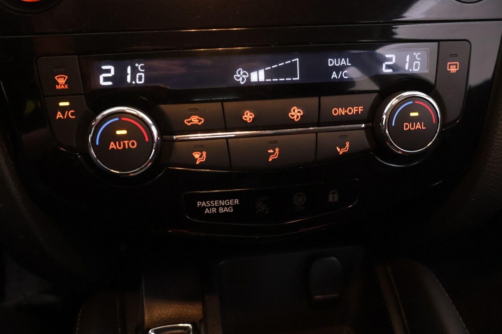 Nissan Qashqai 2016 DIG-T 115 Acenta 2WD Xtronic E6 Safety Pack Connect - *Myydään Huutokaupat.com*