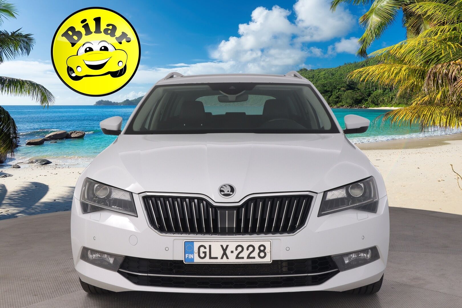Skoda Superb 2016 Combi 2,0 TSI 280 4x4 L&K DSG Autom. - ACC | Ilmastoidut ruskeat sähkönahat | Panorama | Canton | Koukku | Webasto | Kessy | Appconnect | Blis | Ambient | Suomiauto