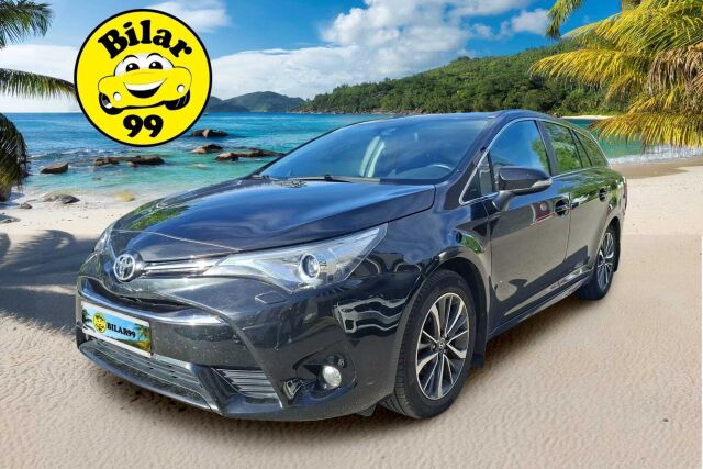 Toyota Avensis 2015