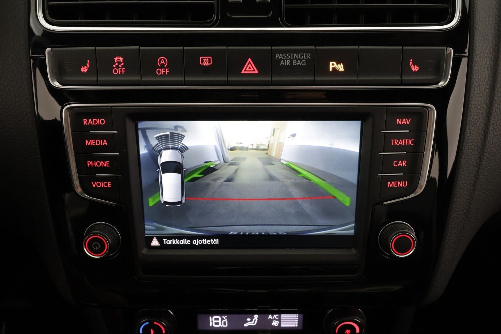 Volkswagen Polo 2016 Blue GT 1,4 TSI 110 kW ACT DSG * Navi / Lohkolämmitin / Vakkari / P.kamera / Xenon / AC * - Suomi-auto / Kahdet renkaat aluvanteilla - HULLUT AVAJAISHULINAT KORKOTARJOUS 3,29 %