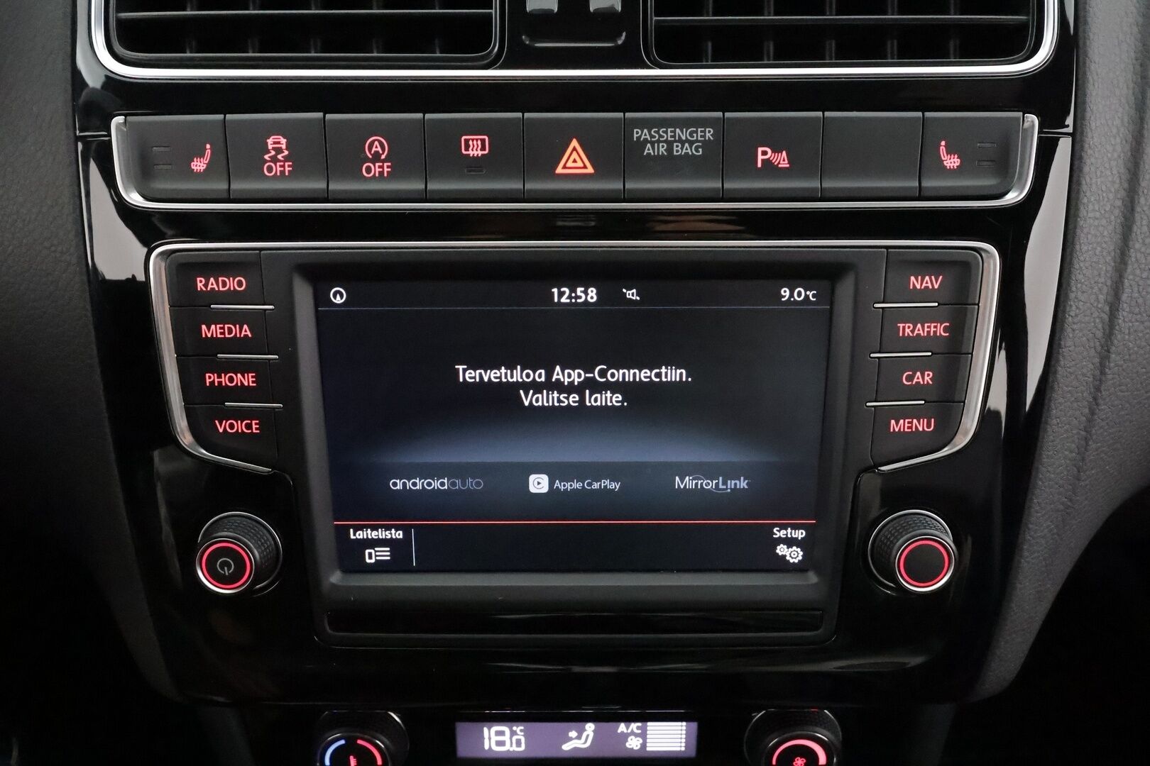 Volkswagen Polo 2016 Blue GT 1,4 TSI 110 kW ACT DSG * Navi / Lohkolämmitin / Vakkari / P.kamera / Xenon / AC * - Suomi-auto / Kahdet renkaat aluvanteilla - HULLUT AVAJAISHULINAT KORKOTARJOUS 3,29 %