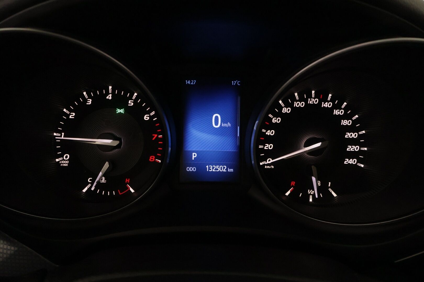 Toyota Avensis 2016 1,8 Valvematic Active Touring Sports Multidrive S ** Lohkolämmitin / Vakkari / Navi / P-kamera ** - 2-omisteinen / Suomi-auto