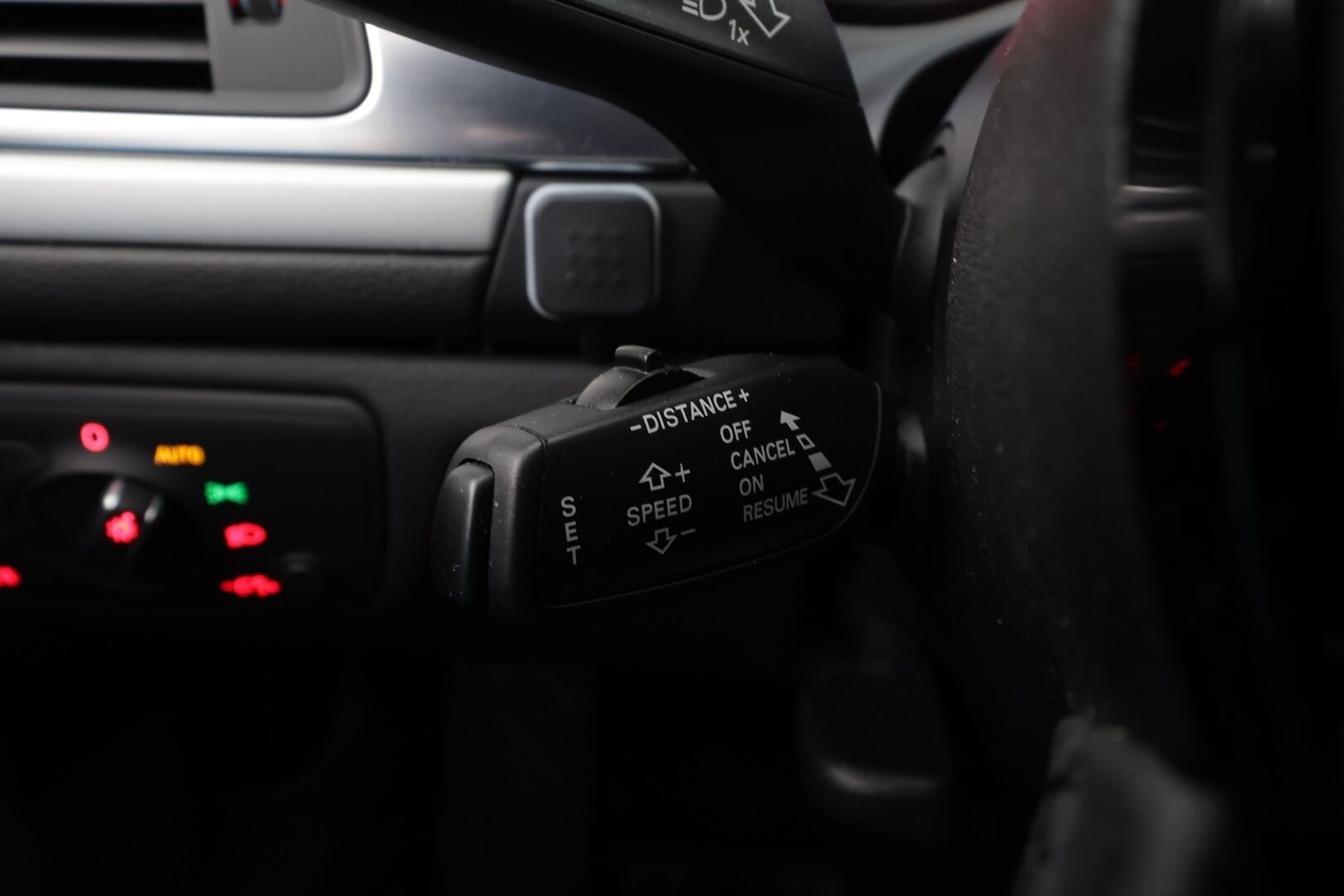 Audi A6 2016 Avant Land of quattro Edition 2,0 TDI 140 kW quattro S tronic S Line * Webasto / Adapt.Vakkari / LED / Peruutustutkat / Sporttipenkit - Suomi-auto / Kahdet renkaat