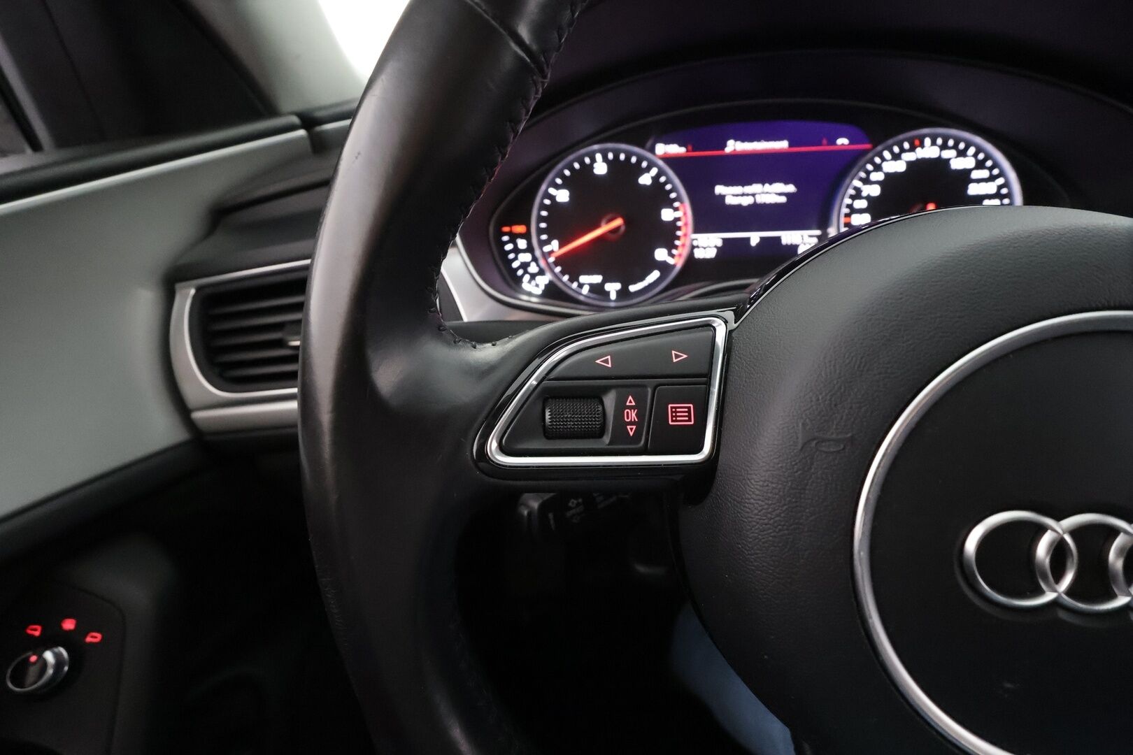 Audi A6 2016 Avant Land of quattro Edition 2,0 TDI 140 kW quattro S tronic * ACC / Webasto / LED / P.tutkat / Sporttipenkit * - Suomi-auto / Kahdet renkaat